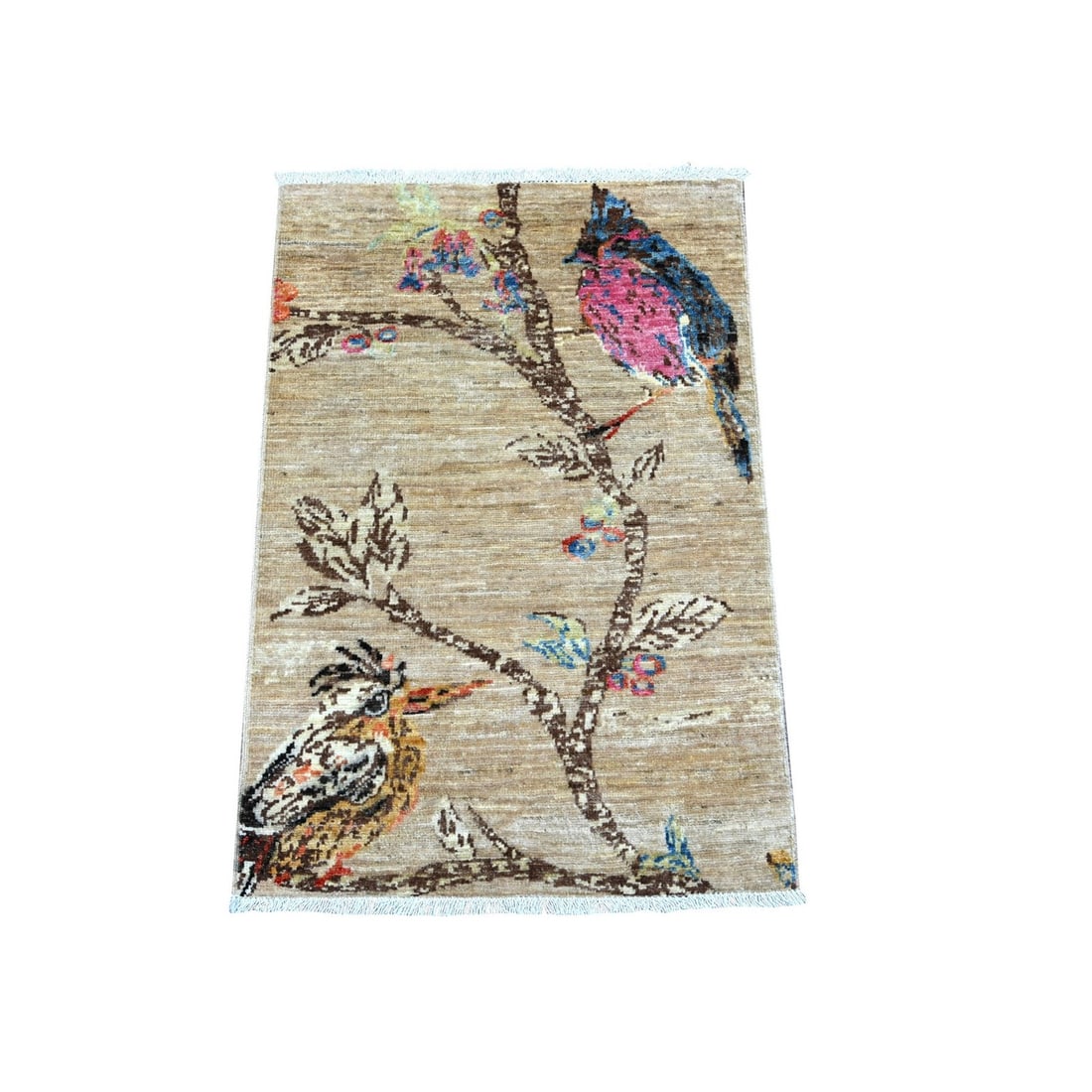 Light Brown Sparrows on Hand Knotted Tree Peshawar Wool Mat Rug: Light Brown Sparrows on Hand Knotted Tree Peshawar Wool Mat Rug Hand-knotted in traditional Peshawar style, this stunning wool mat rug features intricate light brown sparrow patterns on a rich brown b