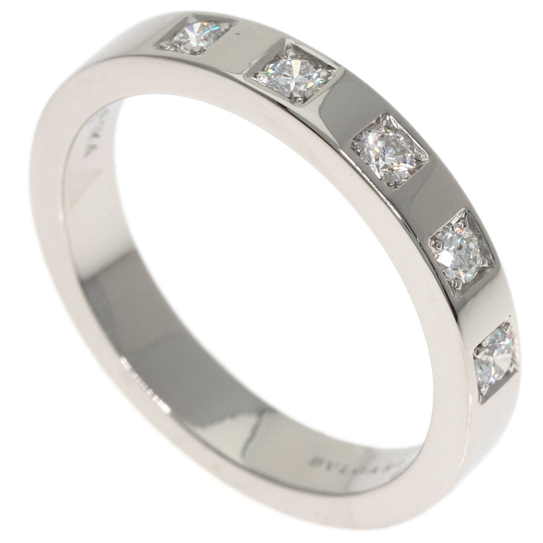 Bvlgari Marry Me Diamond Ring Platinum Pt950: Bvlgari Marry Me Diamond Ring Platinum Pt950 Platinum PT950 Bvlgari Marry Me Diamond Ring features a stunning silver metal exterior, adorned with a high-quality diamond and set in a luxurious platinum