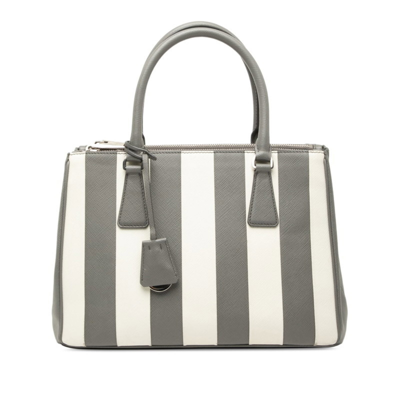 Prada Handbag Leather: Prada Handbag Leather Gray and White Prada Handbag Leather for Sale. This handbag measures 20cm x 28cm x 12cm, featuring high-quality leather material in a unique gray and white color combination. Mad