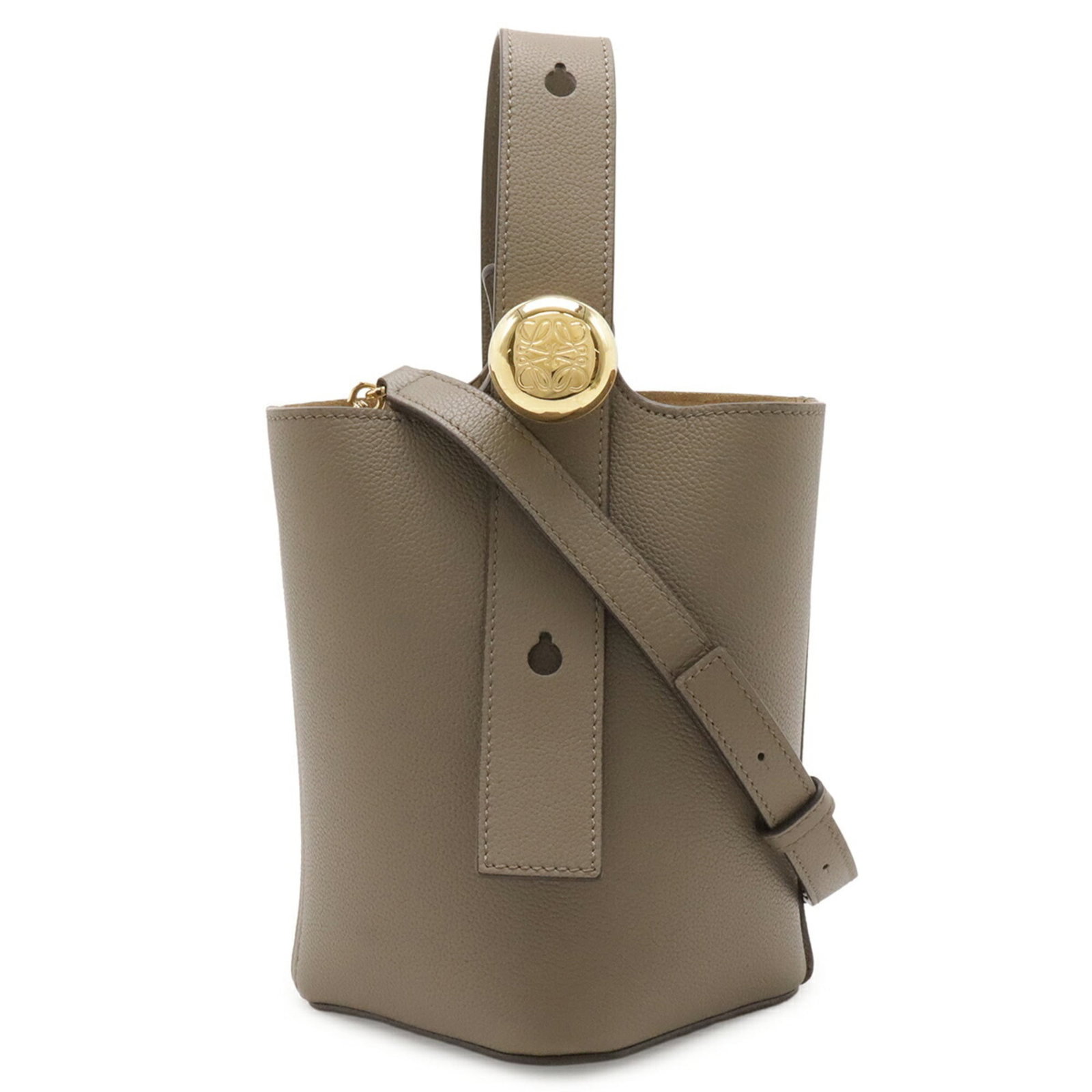 Shoulder bag by Loewe: Shoulder bag by Loewe Grayish shoulder bag by Loewe, measuring 19.5cm x 16cm x 15.5cm, features a sleek design with a subtle color tone that adds sophistication to any outfit. The bag's compact size m