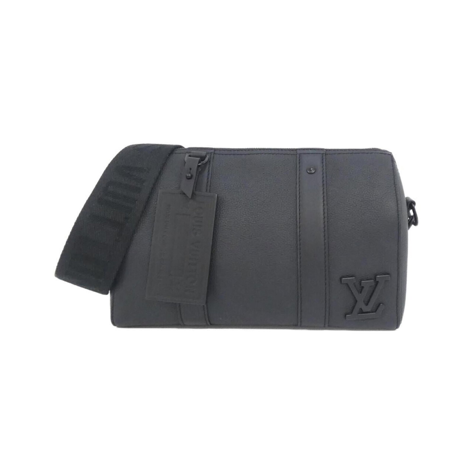 Louis Vuitton Shoulder Bag Leather: Louis Vuitton Shoulder Bag Leather The Louis Vuitton Shoulder Bag Leather features high-quality calf leather construction, with a sleek black finish. Measuring 17cm x 27cm x 13cm, it offers a spacious