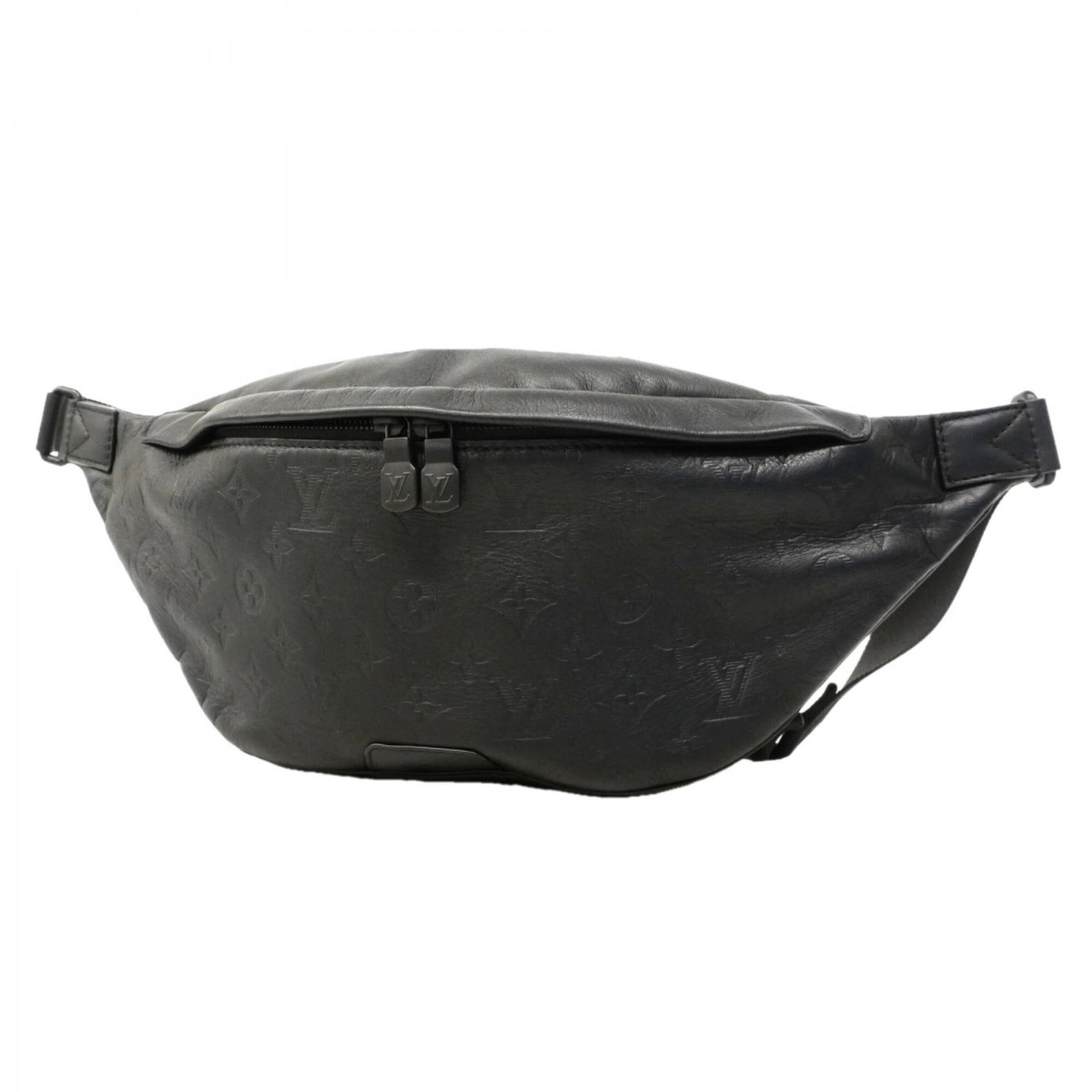 Sling bag from Louis Vuitton: Sling bag from Louis Vuitton Black Louis Vuitton Sling Bag with Classic Monogram Pattern, Measuring 18.5cm x 32cm x 8.5cm / 7.28'' x 12.59'' x 3.34''. This iconic bag features the signature LV monogra