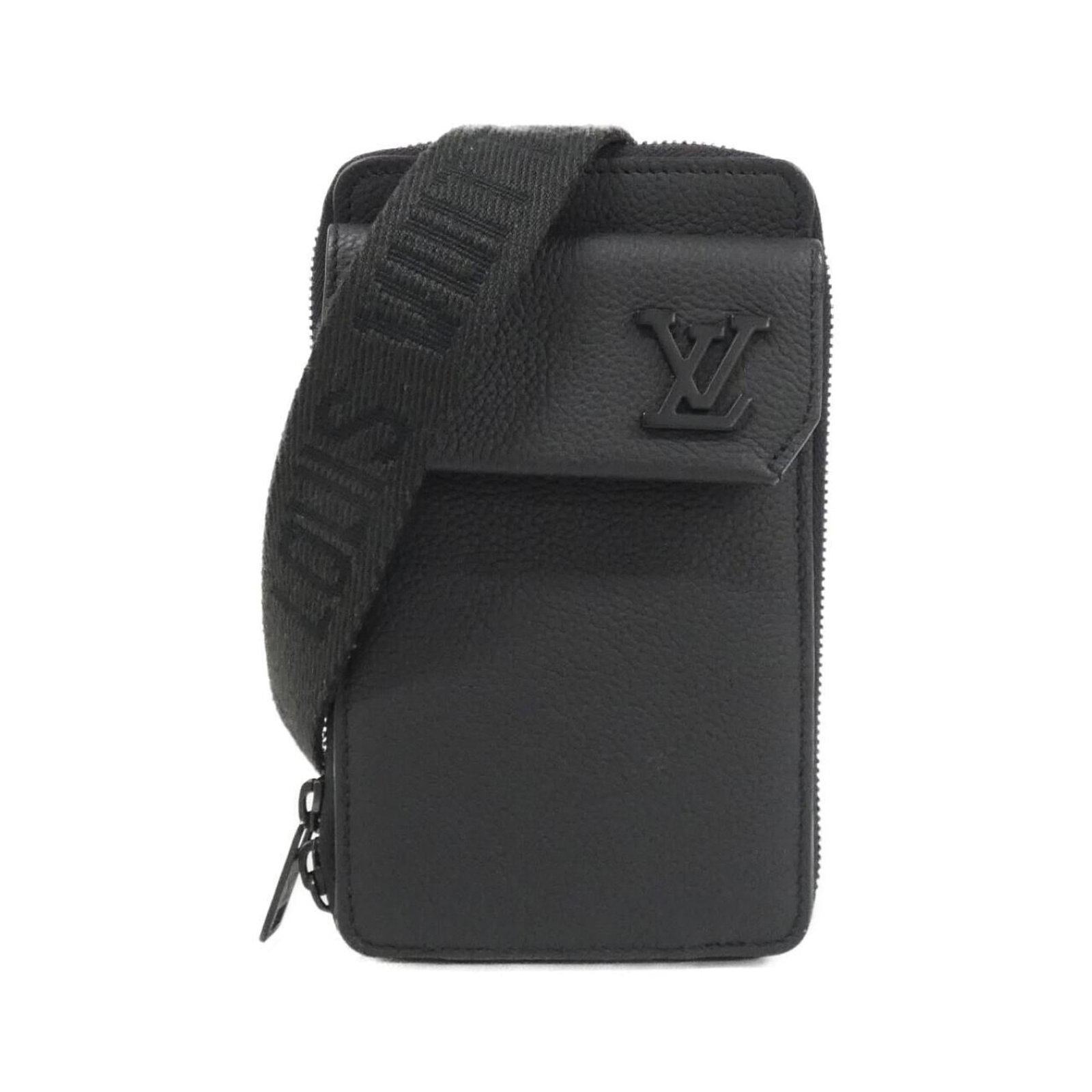 Shoulder Bag Leather Pouch Louis Vuitton: Shoulder Bag Leather Pouch Louis Vuitton The Louis Vuitton MPN M57089 Shoulder Bag Leather Pouch features high-quality calfskin leather in black, with clean lines and a classic design. Measuring 18cm 