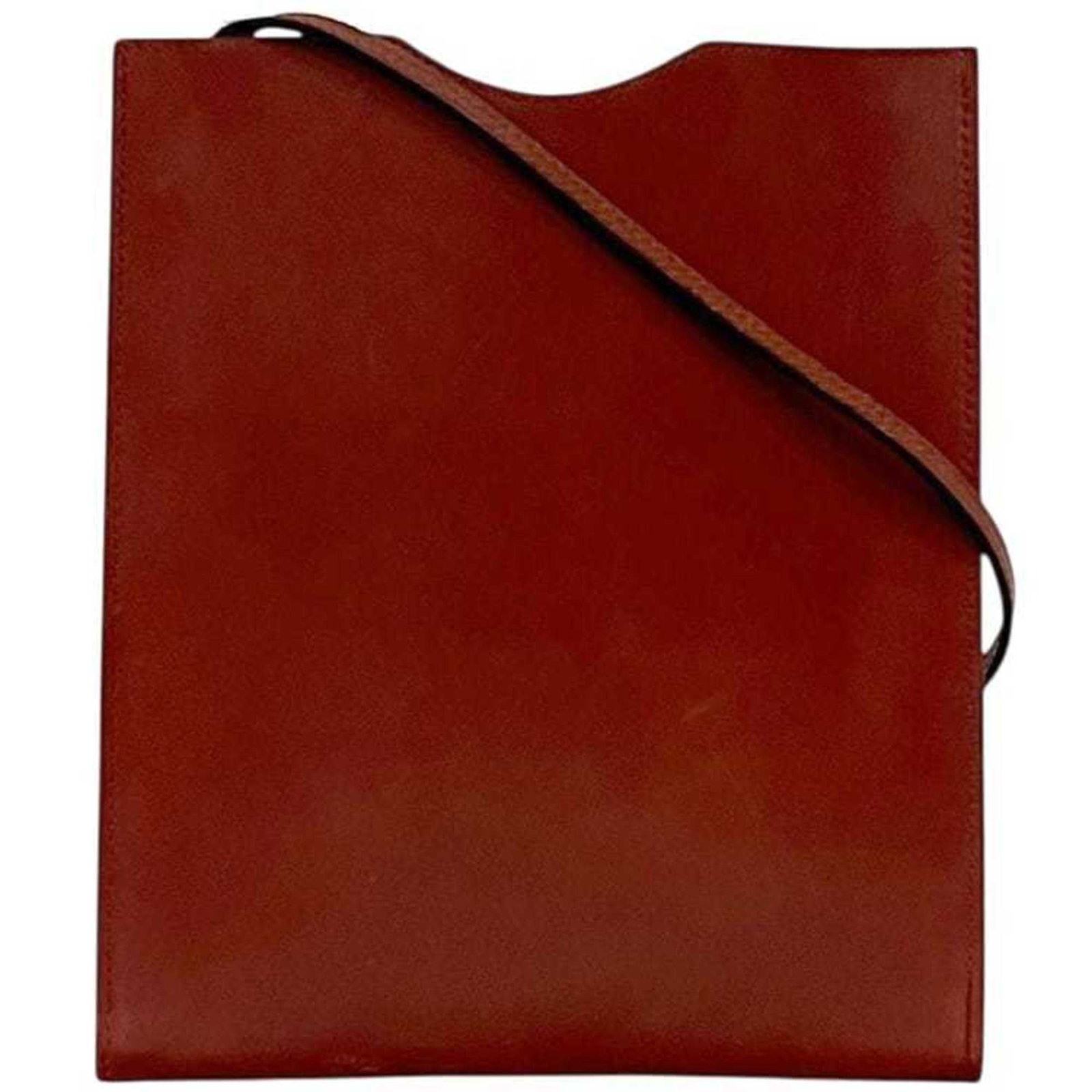 Shoulder bag leather pochette Hermes: Shoulder bag leather pochette Hermes Brown leather pochette from Hermes with classic shoulder bag design, measuring 19.1cm x 16.2cm x 2cm. This stylish accessory features high-quality leather construc