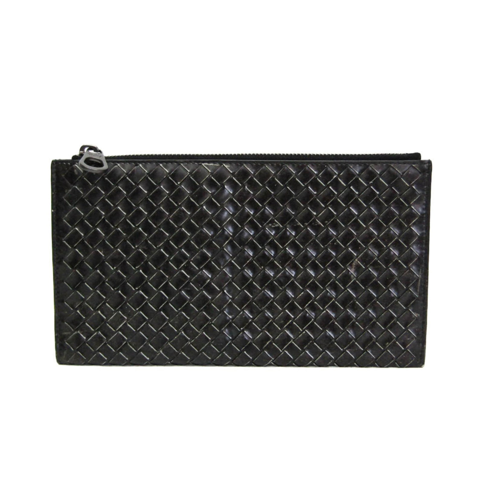 Leather pouch clutch bag by Bottega Veneta: Leather pouch clutch bag by Bottega Veneta Bottega Veneta's Intrecciato leather pouch clutch bag boasts sleek, gunmetal hardware and a zipper closure. This stylish accessory features an inner card hol