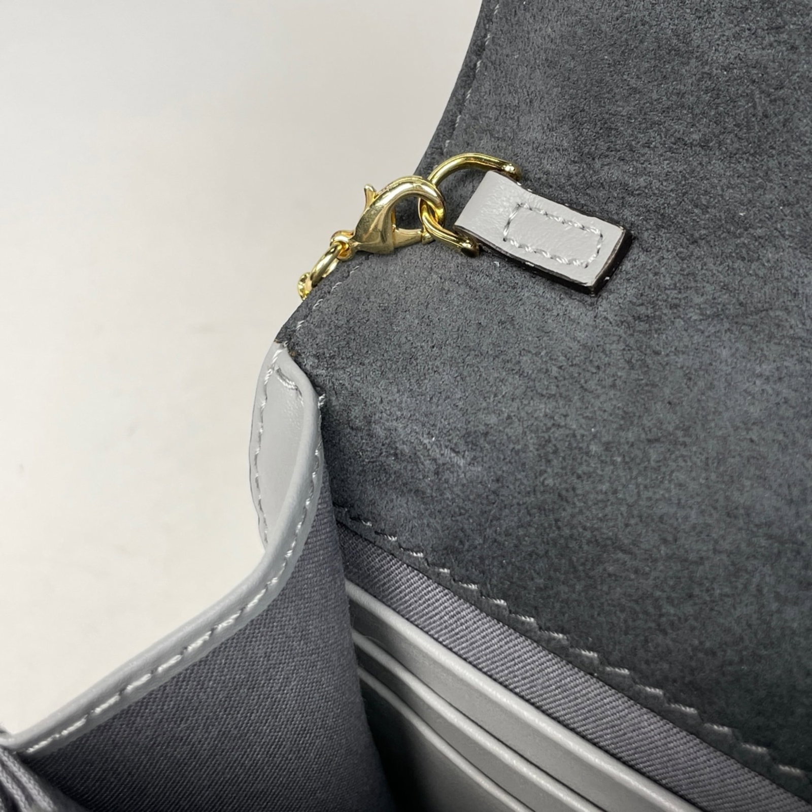 Fendi Shoulder Bag Leather - 6