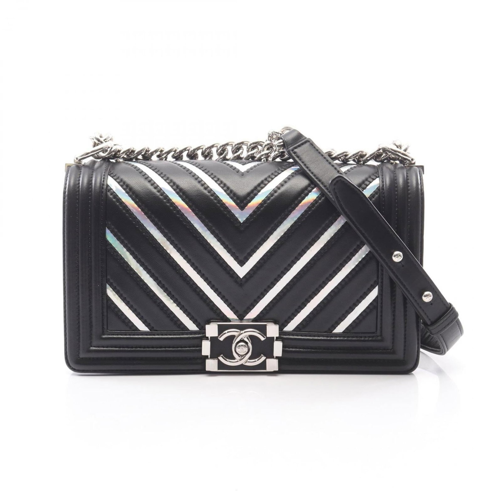 Chanel Handbag Shoulder Bag Leather: Chanel Handbag Shoulder Bag Leather Black lambskin leather Chanel shoulder bag with classic design and timeless elegance. Measuring 14.5cm x 25cm x 7cm, it features a sleek and sophisticated shape tha