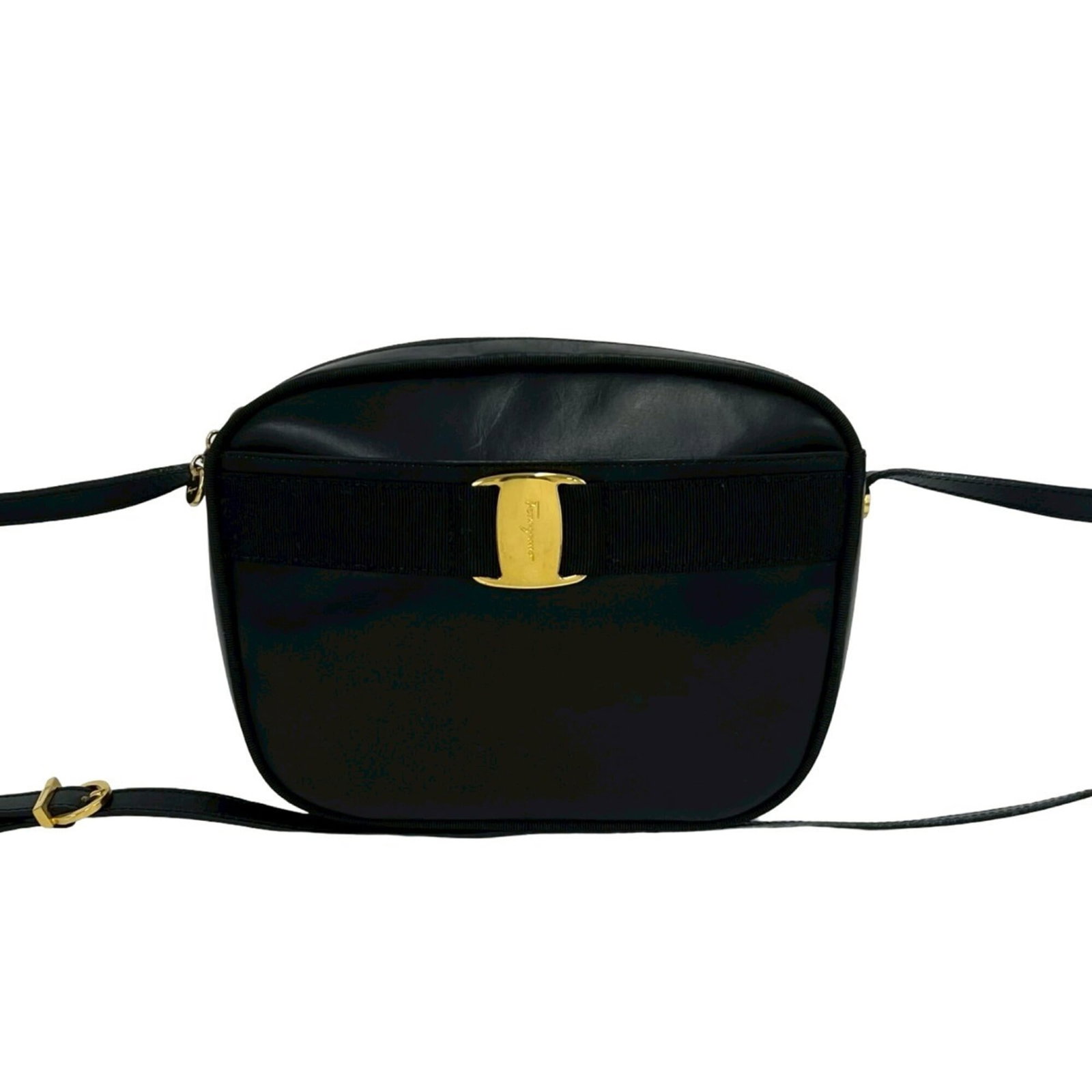 Ferragamo Leather Shoulder Bag Salvatore: Ferragamo Leather Shoulder Bag Salvatore This black leather shoulder bag from Salvatore Ferragamo features clean lines and classic design, with dimensions of 17cm x 24cm x 8cm. Made from high-quality 