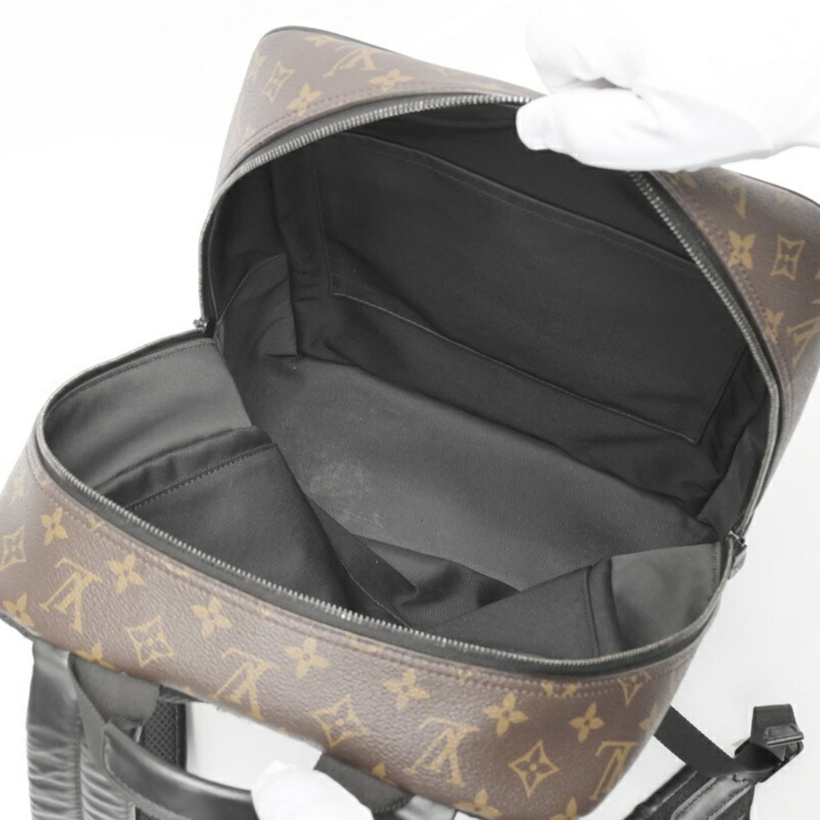 Louis Vuitton Backpack - 7