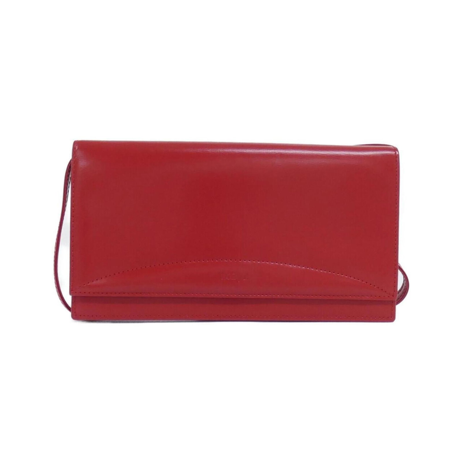Loewe Chain/ Shoulder Wallet Leather: Loewe Chain/ Shoulder Wallet Leather Chain/Shoulder wallet in red leather, measuring 10cm x 19cm x 2.5cm, comes with dust bag accessory. This stylish wallet features a chain design that adds a touch o