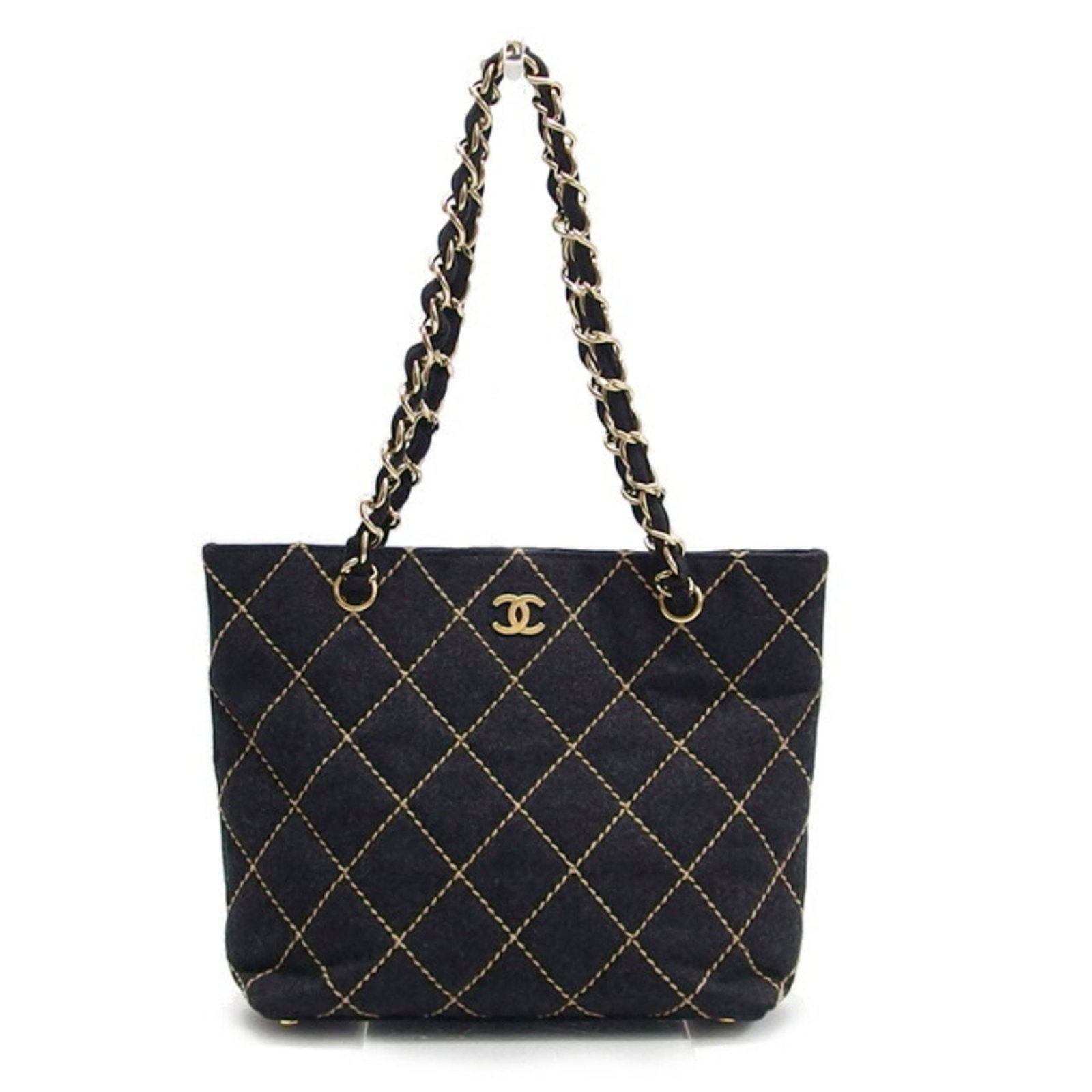 Shoulder bag felt bag Chanel: Shoulder bag felt bag Chanel Black and charcoal gray felt shoulder bag with a sleek, structured design. This Chanel-style handbag features a durable and lightweight construction, making it easy to car