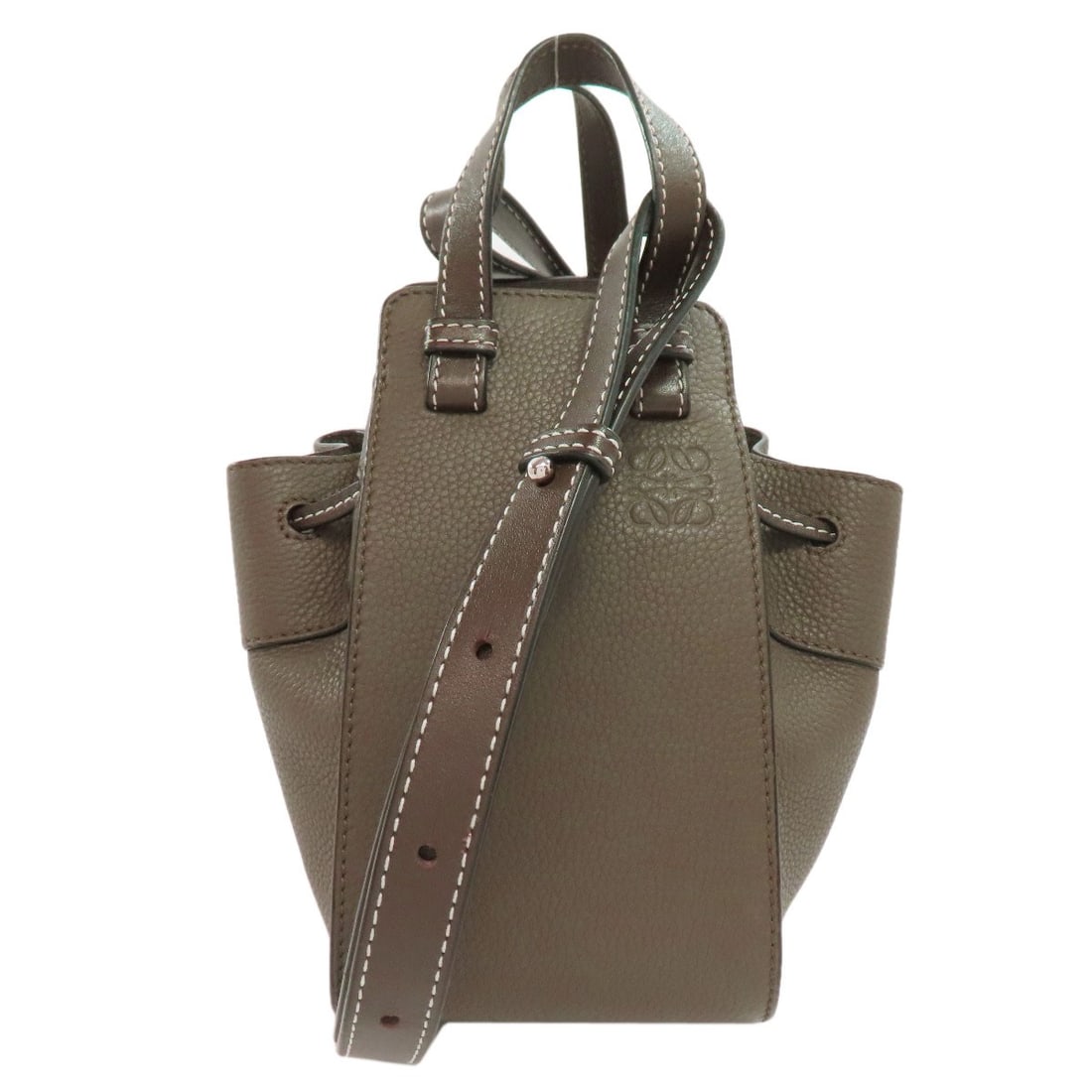 Calf Hammock Mini 2Way Handbag: Calf Hammock Mini 2Way Handbag Calf Hammock Mini 2Way Handbag in green features LOEWE style, made from calf exterior material. This handbag boasts a striking green color and 2-way design for versatili