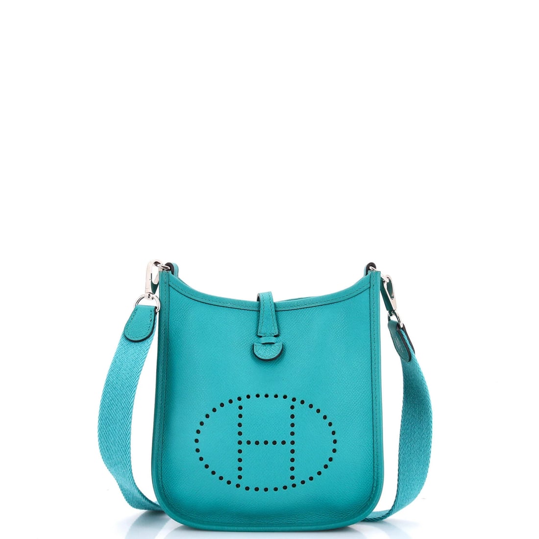 Epsom Bag Gen Hermes III Evelyne TPM: Epsom Bag Gen Hermes III Evelyne TPM Blue Epsom Bag by Gen Hermes III Evelyne TPM features raw leather interior and palladium hardware, with minor scuffs and edge wear on the exterior. The bag measure