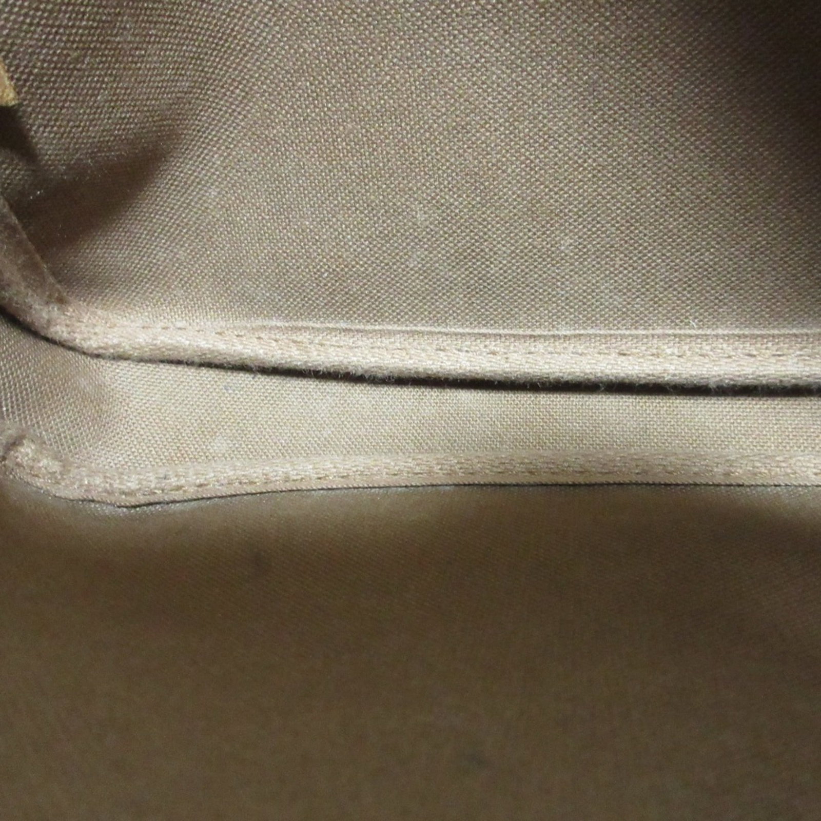 Monogram Pouch Louis Vuitton - 13