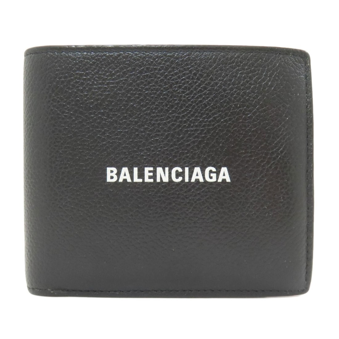 Balenciaga 594315 Logo Bifold Wallet With Coin Pocket Leather: Balenciaga 594315 Logo Bifold Wallet With Coin Pocket Leather Black leather bifold wallet with coin pocket, featuring the iconic Balenciaga logo. This stylish and functional design combines classic el