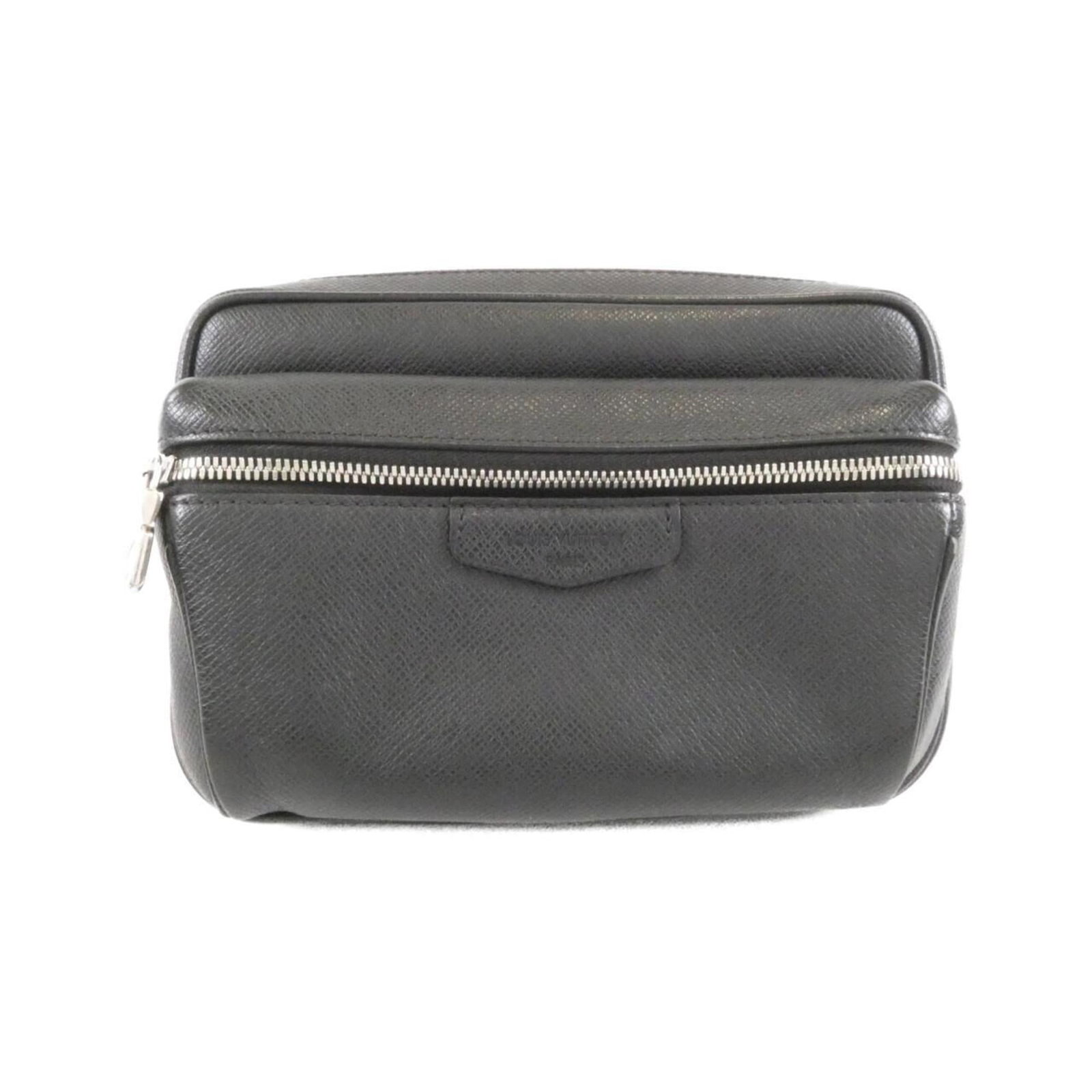 Shoulder Bag Taiga Leather Louis Vuitton: Shoulder Bag Taiga Leather Louis Vuitton The Taiga Leather Louis Vuitton shoulder bag boasts sleek, all-black design with silver hardware accents. Made from high-quality Taiga leather, this stylish