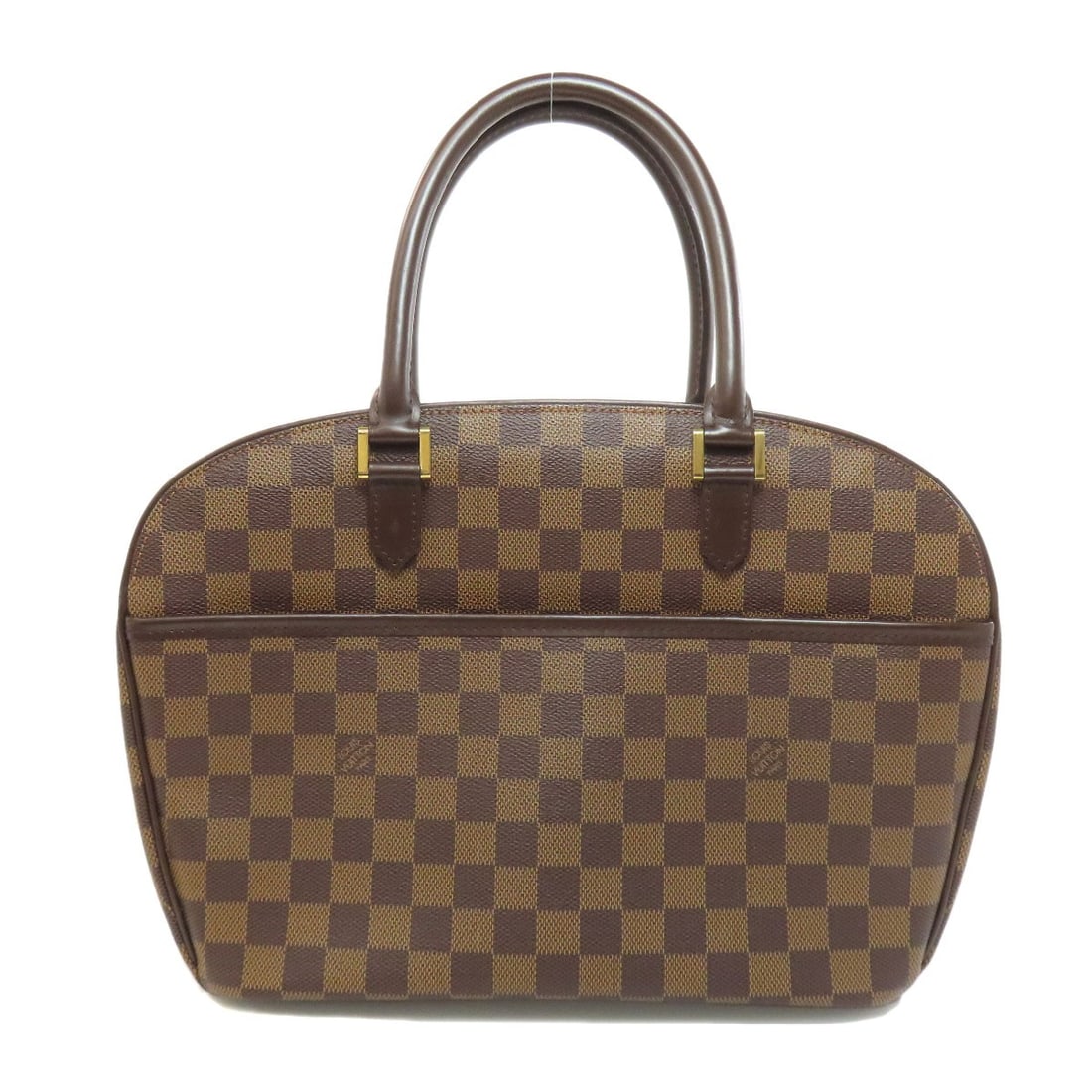 Handbag Damier Canvas Horizontal Saria Louis Vuitton N51282: Handbag Damier Canvas Horizontal Saria Louis Vuitton N51282 Brown Damier canvas handbag with classic Louis Vuitton style, featuring the iconic pattern in horizontal orientation. This timeless piece sh