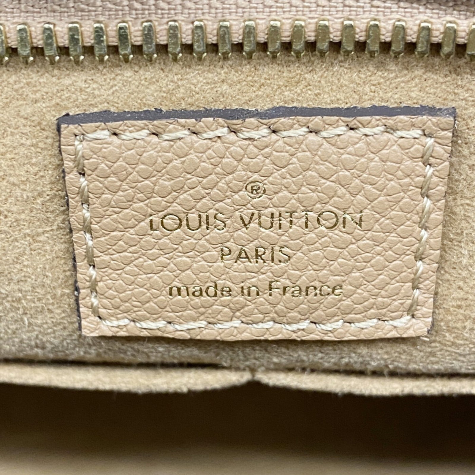Louis Vuitton Handbag - 5