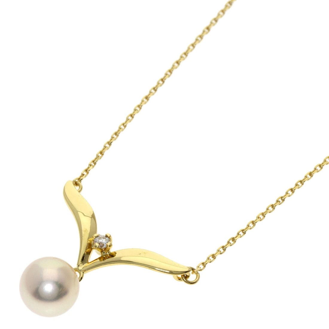 Diamond Necklace Mikimoto Pearl Yellow Gold K18: Diamond Necklace Mikimoto Pearl Yellow Gold K18 K18 yellow gold necklace featuring Mikimoto pearl, a high-quality material. The 16.5-inch long chain showcases the pearl's natural beauty against the wa
