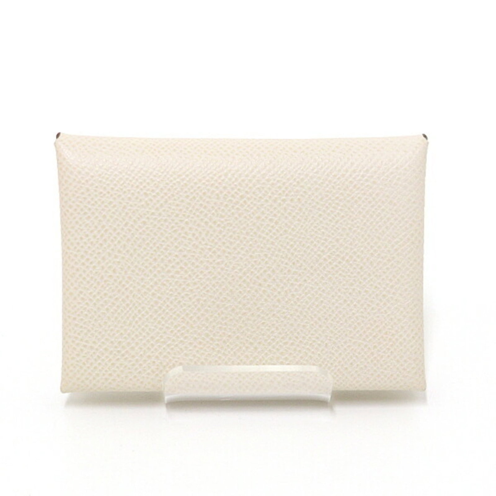 Hermes Coin Purse/ Coin Case Epsom Leather: Hermes Coin Purse/ Coin Case Epsom Leather Epsom leather coin purse from Hermes, crafted with attention to detail and featuring a classic design. This compact case measures 7.5cm x 10.5cm x 2cm and co
