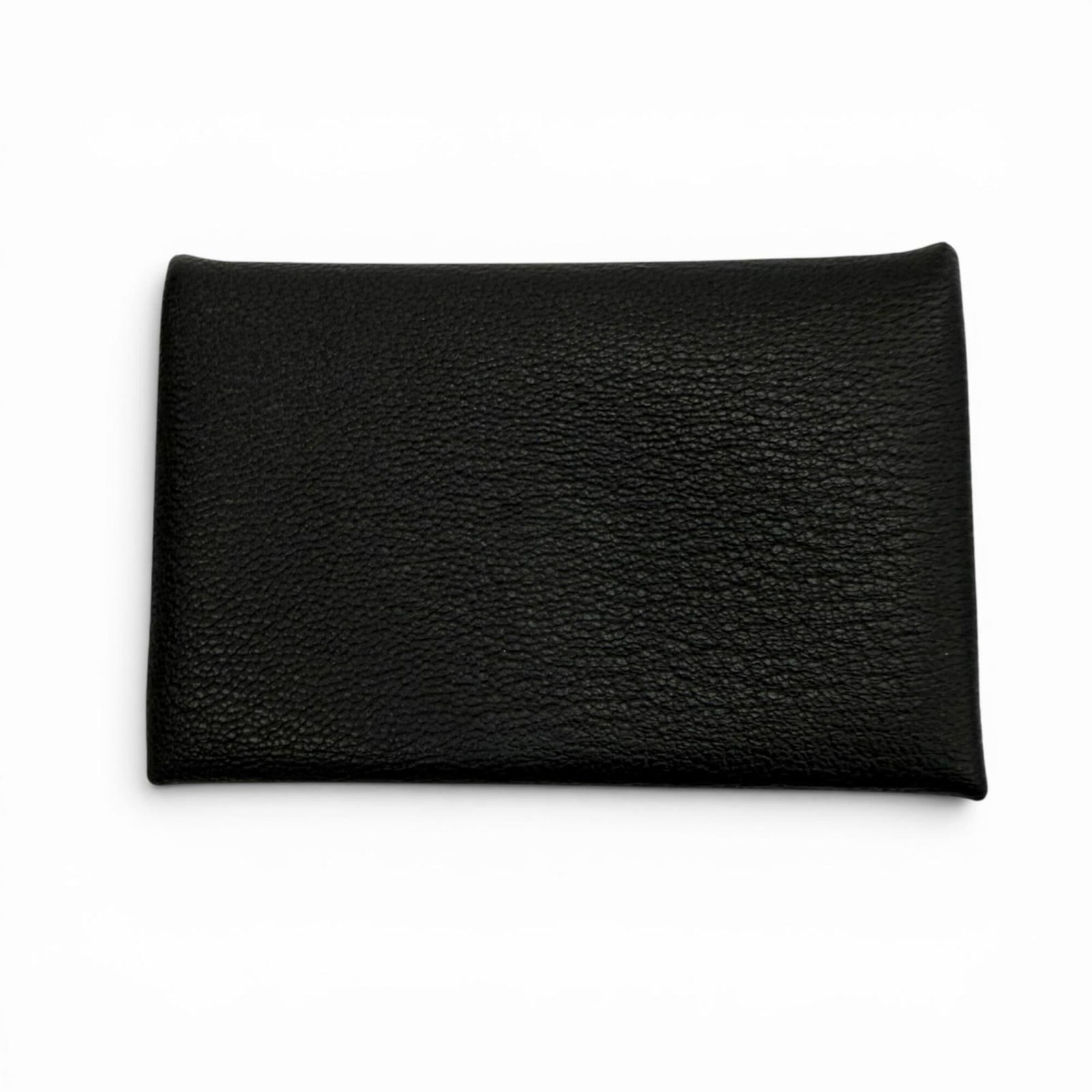 Chevre Leather Myzore Card Case Hermes: Chevre Leather Myzore Card Case Hermes Chevre myzore leather card case from Hermes, crafted in France. This sleek and sophisticated accessory features a unique material and precise measurements, makin