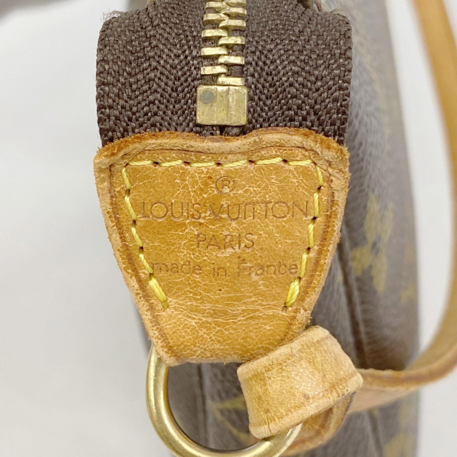 Louis Vuitton Pouch - 5