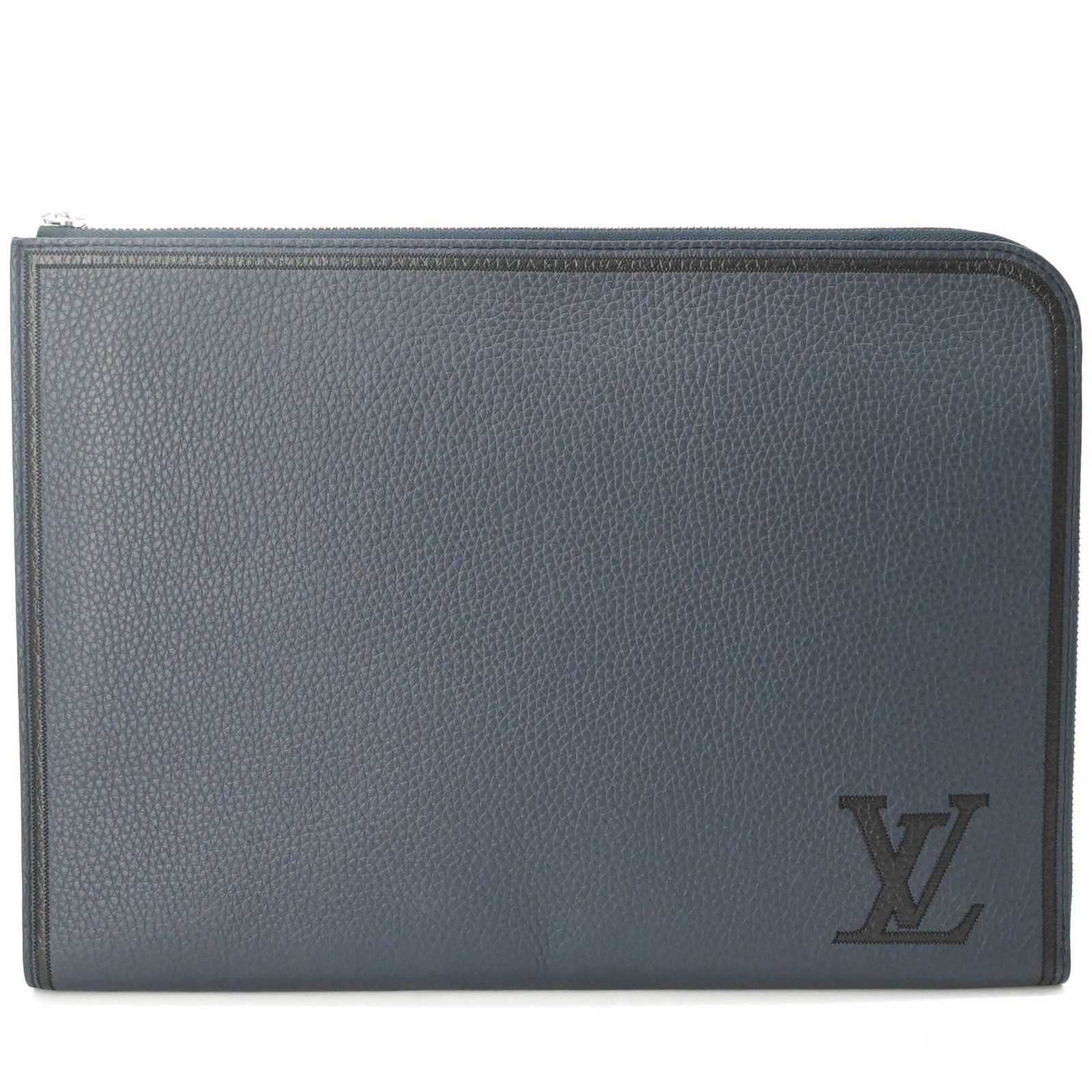 Clutch Bag Leather Louis Vuitton: Clutch Bag Leather Louis Vuitton Navy leather Louis Vuitton clutch bag with classic design, measuring 26cm x 35cm x 2cm. This iconic style features a timeless combination of French craftsmanship and l