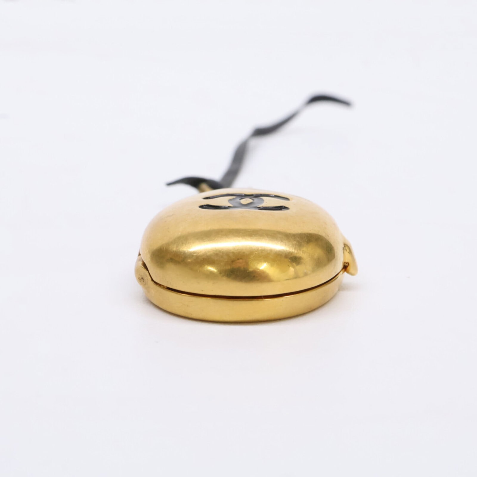 Compact Mirror by Chanel - 3