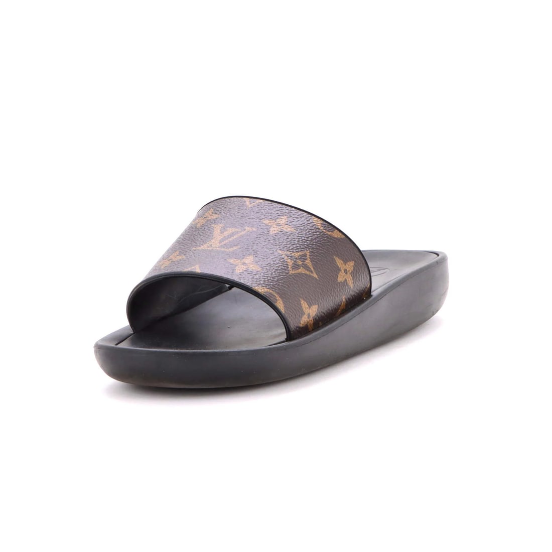 Louis Vuitton Men's Mule Sandals Monogram Rubber Waterfront: Louis Vuitton Men's Mule Sandals Monogram Rubber Waterfront Brown Louis Vuitton Men's Mule Sandals Monogram Rubber Waterfront, featuring the iconic monogram pattern and rubber upper. With a classic de