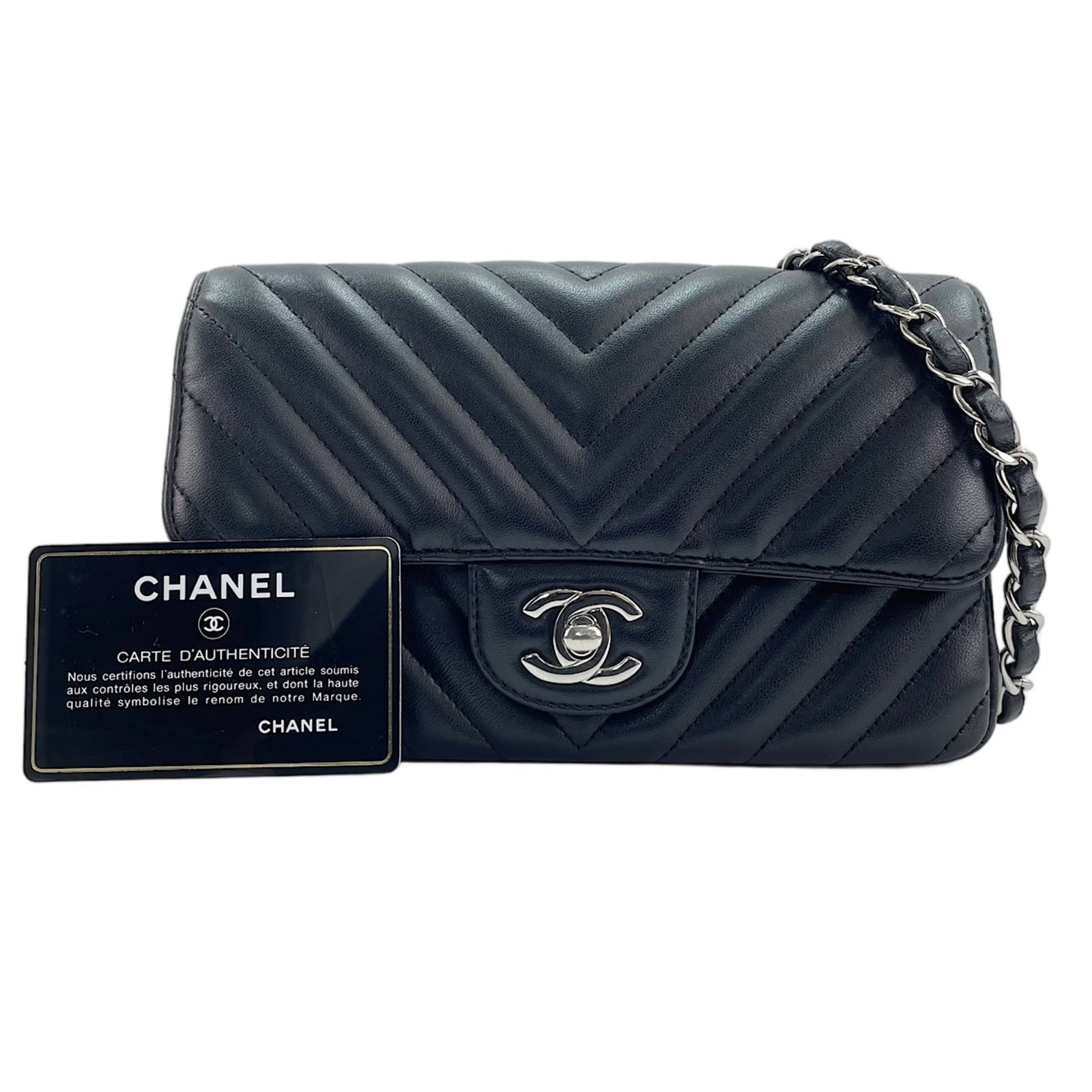 Shoulder Bag by Chanel (1 of 13)