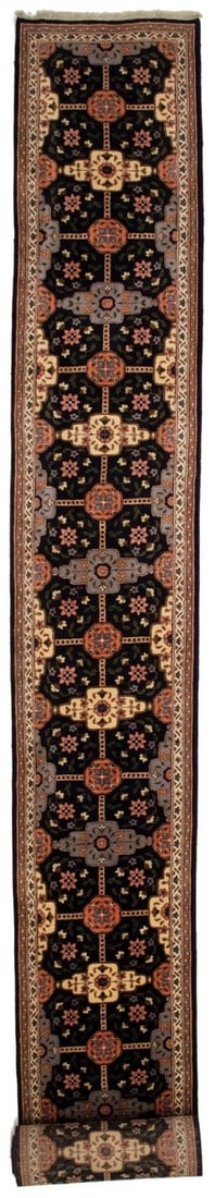 2'11 X 33'3 Handmade Oversized Runner Rug Floral Hallway Decor Carpet 3X33 Ft Hand-Knotted: 2'11 X 33'3 Handmade Oversized Runner Rug Floral Hallway Decor Carpet 3X33 Ft Hand-Knotted Hand-knotted in wool, this oversized floral runner rug boasts a traditional style with a modern twist. Measur