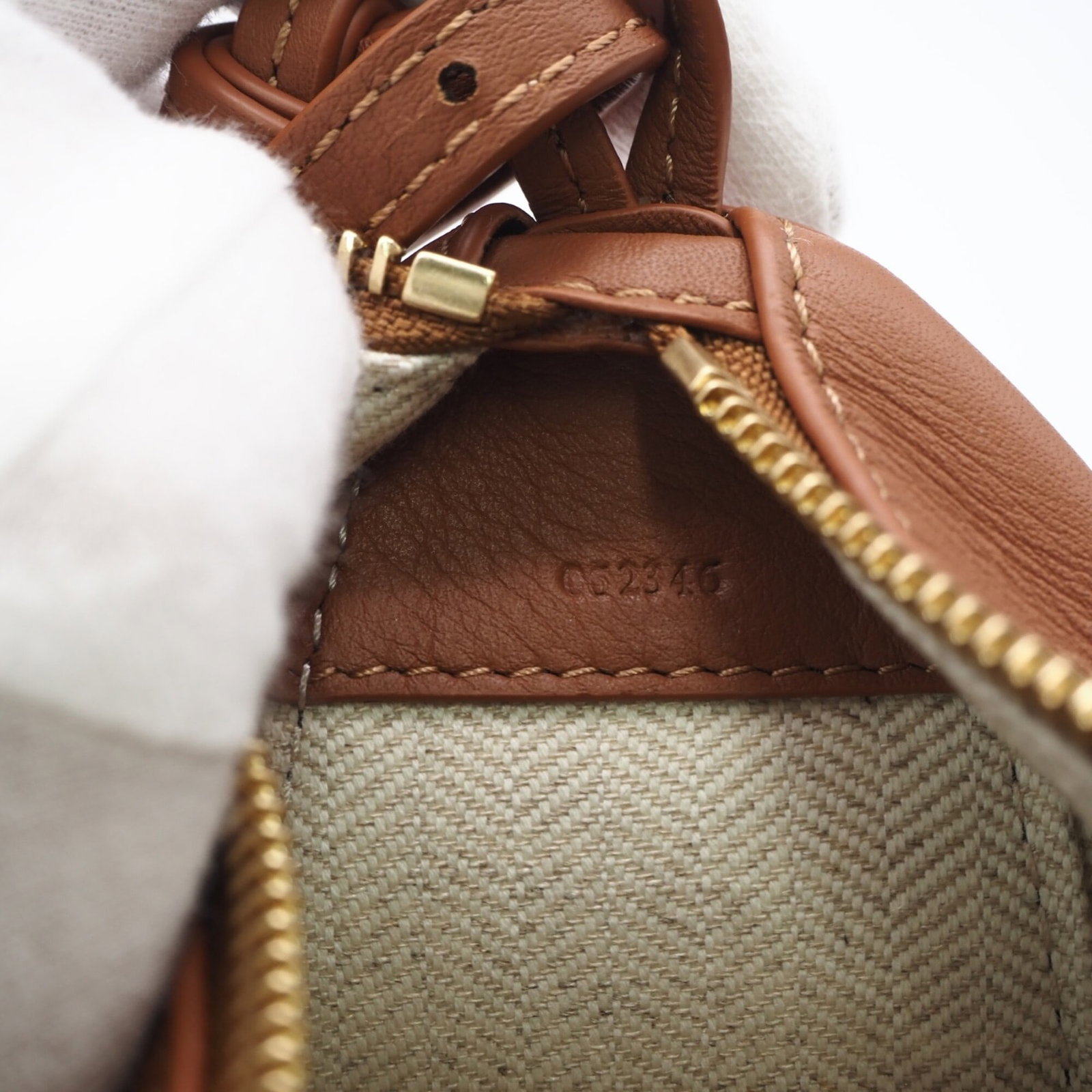 Shoulder Bag Leather - 10