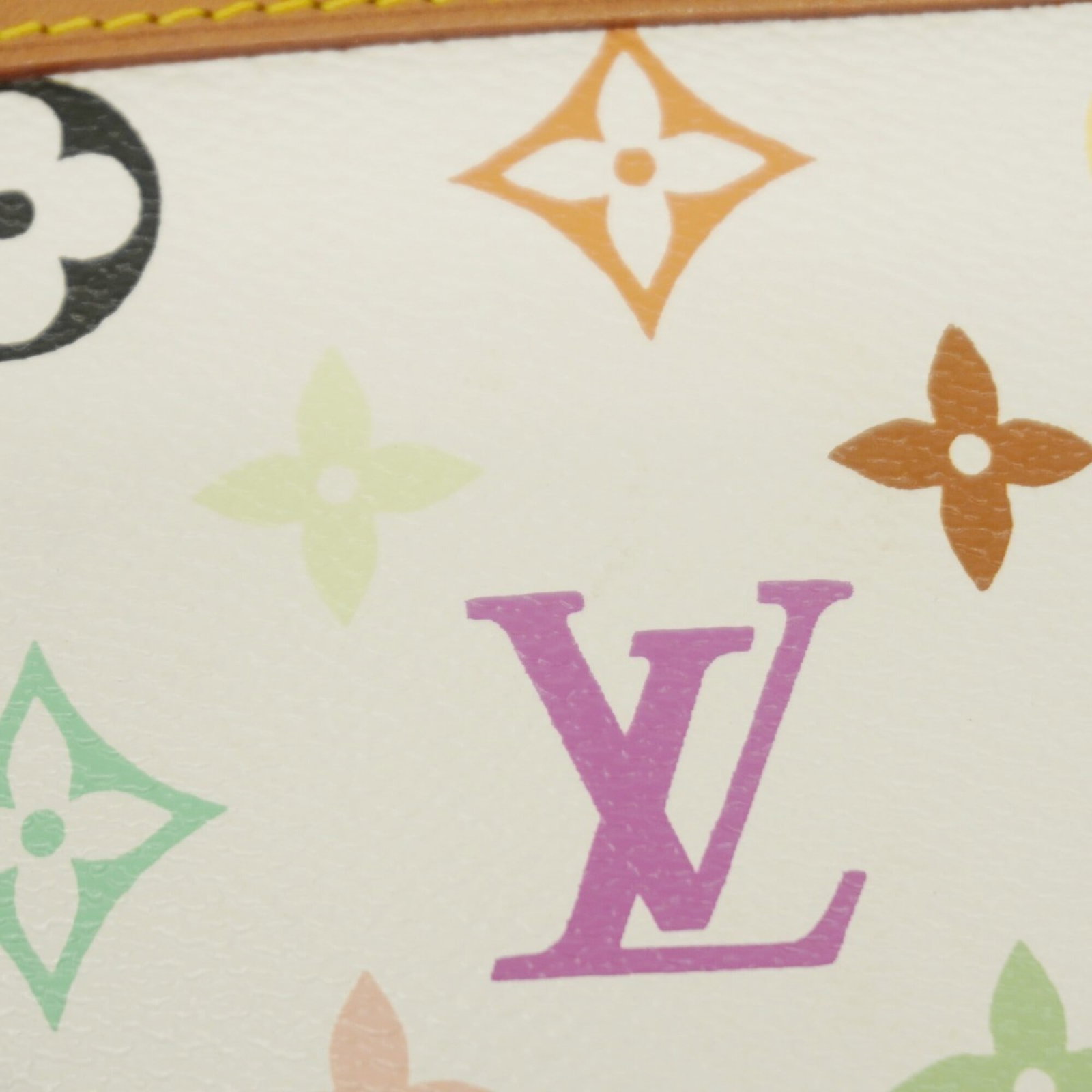 Louis Vuitton Pouch - 9
