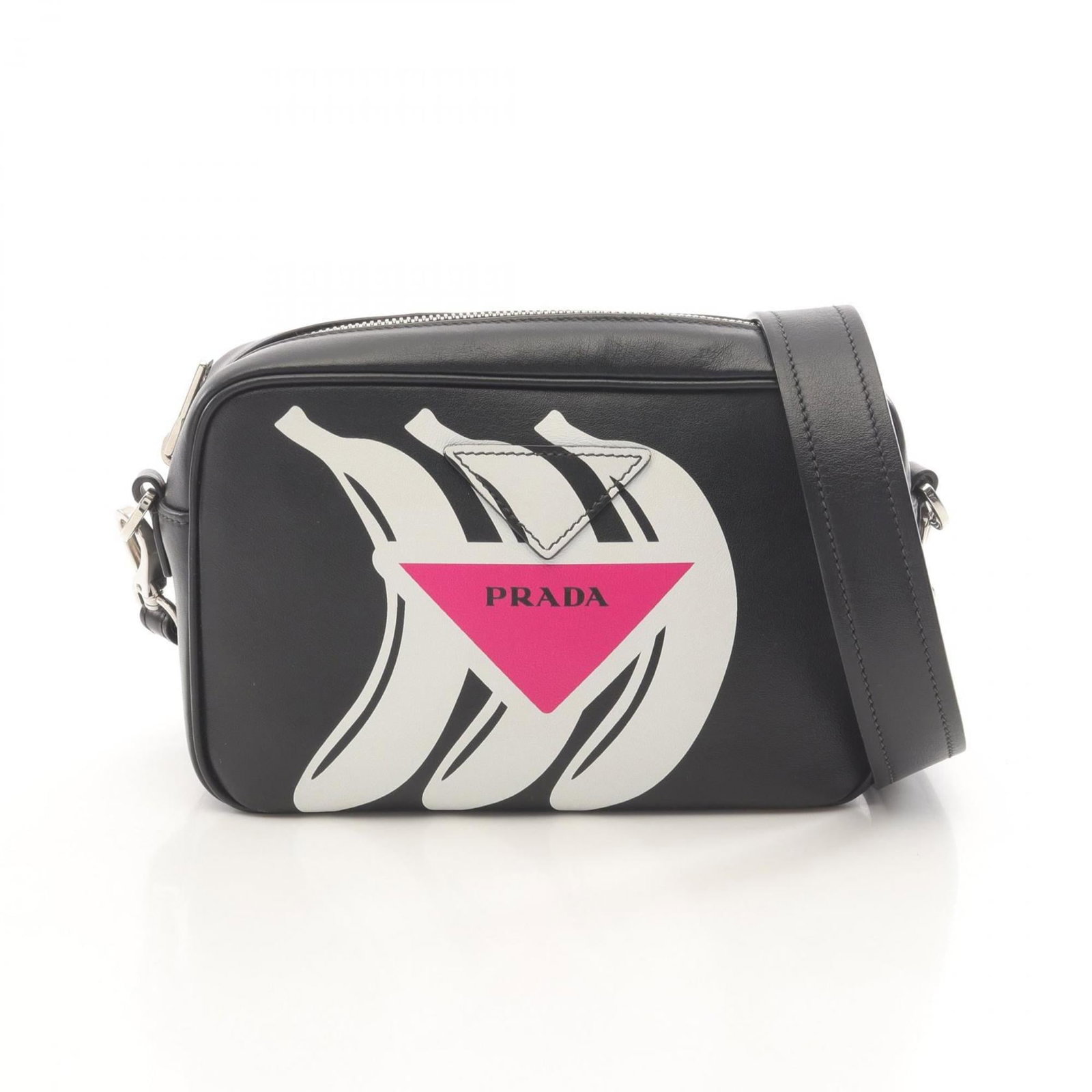 Prada Shoulder Bag Leather: Prada Shoulder Bag Leather Black, Pink, and White Prada Shoulder Bags Made from High-Quality Leather. Each Bag Measures 14cm x 21cm x 7cm / 5.51'' x 8.26'' x 2.75''. Item Specifics: Brand: Prada Type: