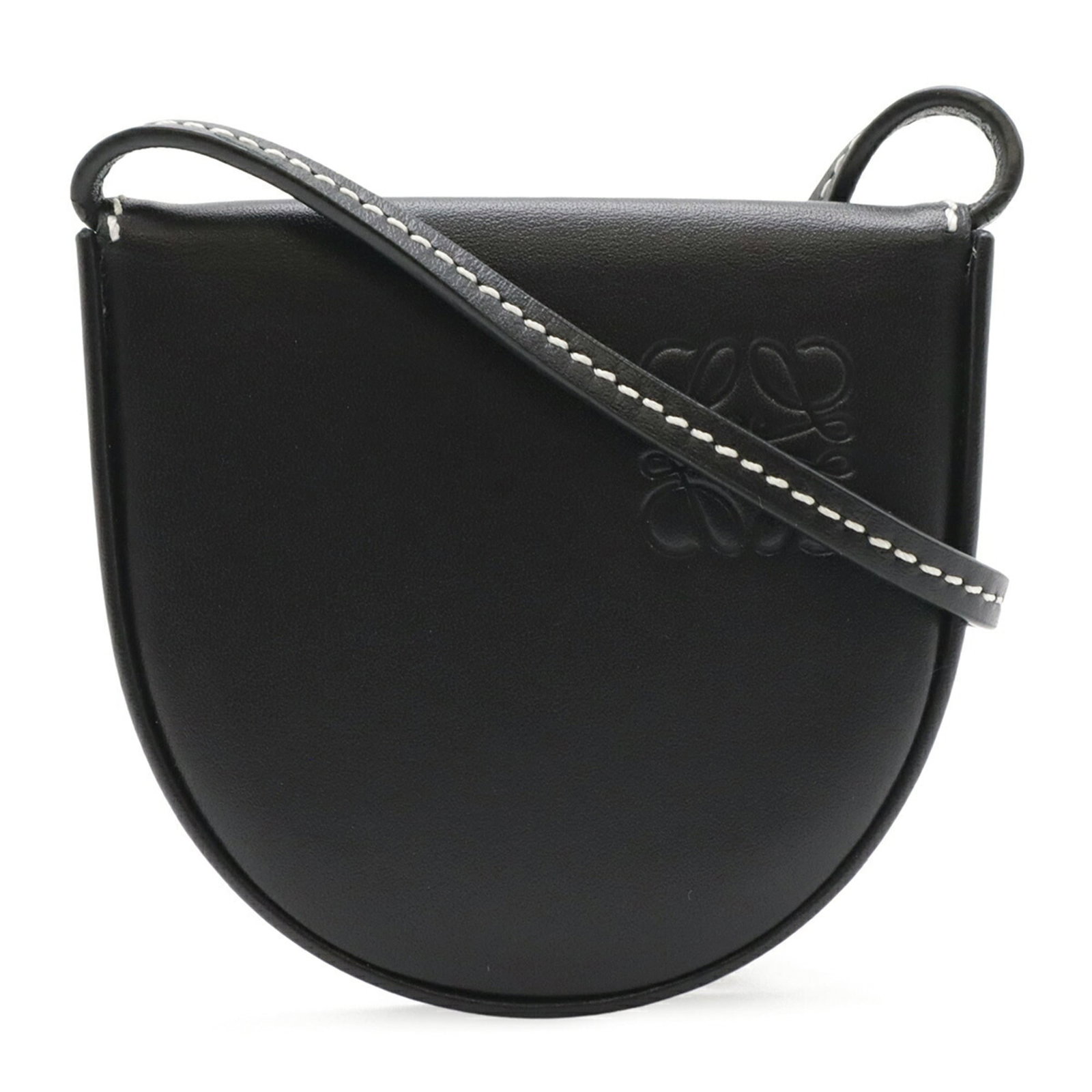 Loewe Pochette Shoulder Bag Leather: Loewe Pochette Shoulder Bag Leather The Loewe Pochette Shoulder Bag Leather boasts sleek, sophisticated design with its black leather exterior and adjustable strap. Measuring just 7.5cm x 8.5cm x 1.5c