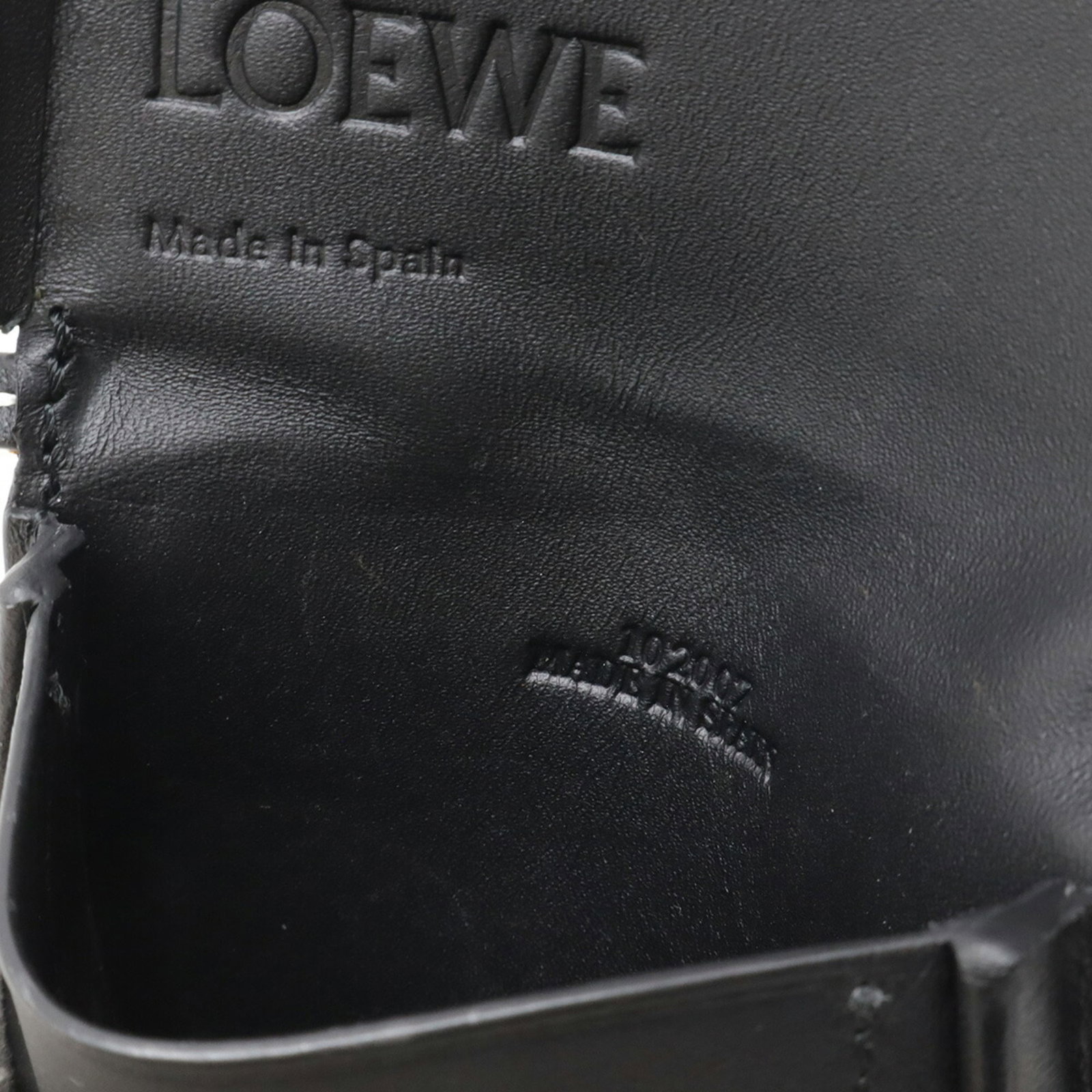 Loewe Pochette Shoulder Bag Leather - 7