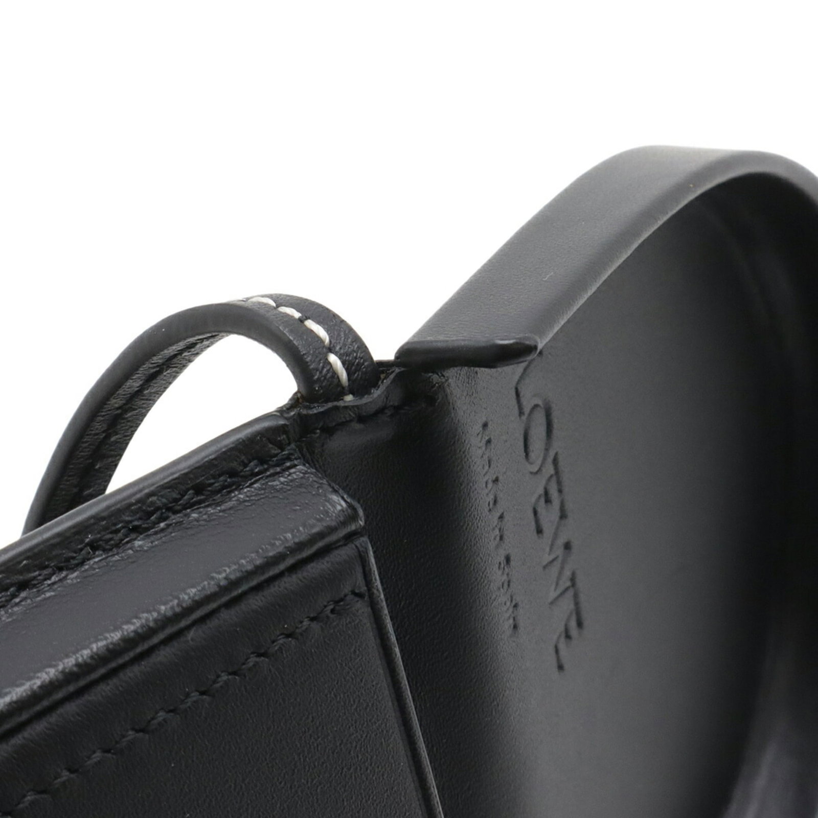 Loewe Pochette Shoulder Bag Leather - 9