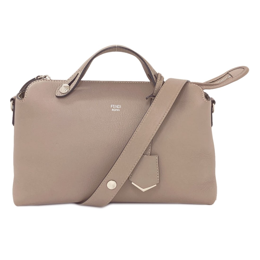 By way Fendi Calf Handbag 2way: By way Fendi Calf Handbag 2way By Fendi's iconic design, the Calf Handbag boasts a rich brown calf exterior. This 2way style offers versatility and sophistication, making it a stylish addition to any 