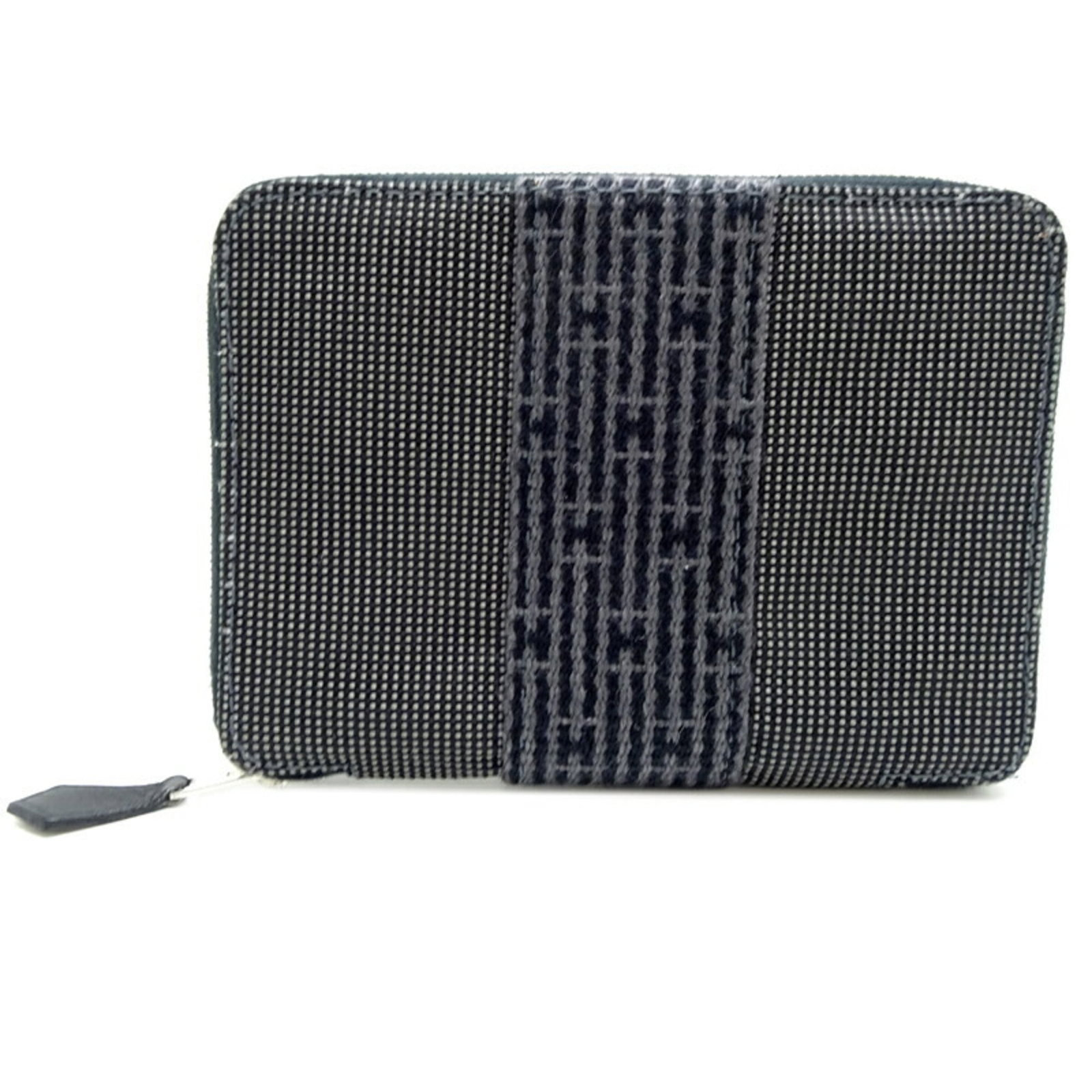 Polyester Polyamide Bi Fold Hermes: Polyester Polyamide Bi Fold Hermes Polyester Polyamide Bi Fold Hermes - A Sleek and Compact Wallet. Made from durable polyester and polyamide, this bi-fold wallet measures 10cm x 13cm x 1cm, providing