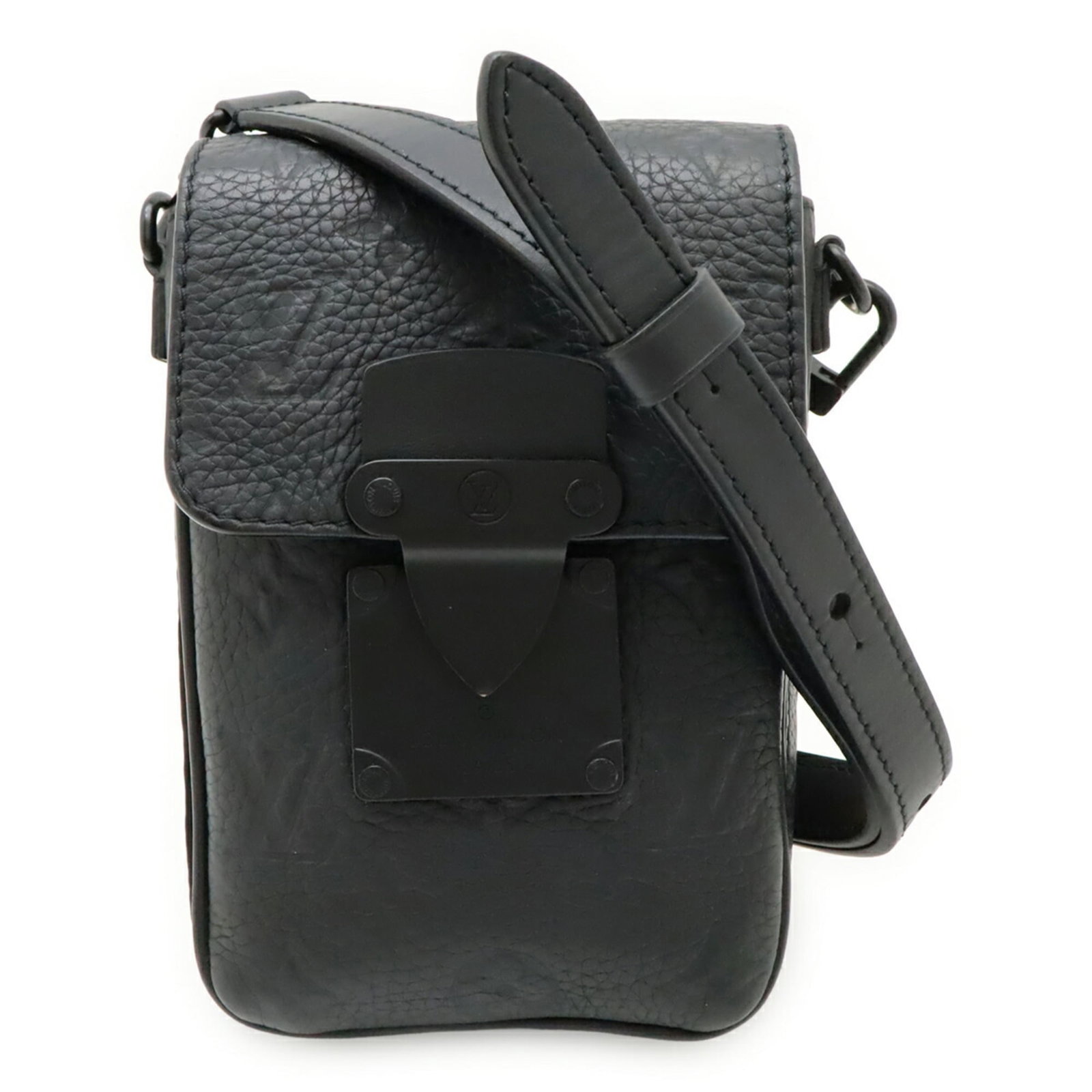 Louis Vuitton Shoulder Bag Leather: Louis Vuitton Shoulder Bag Leather Black Louis Vuitton Shoulder Bag features Taurillon leather, RFID-enabled serial number on the body, and weighs 510g. Its sleek design measures 19cm x 12cm x 5cm