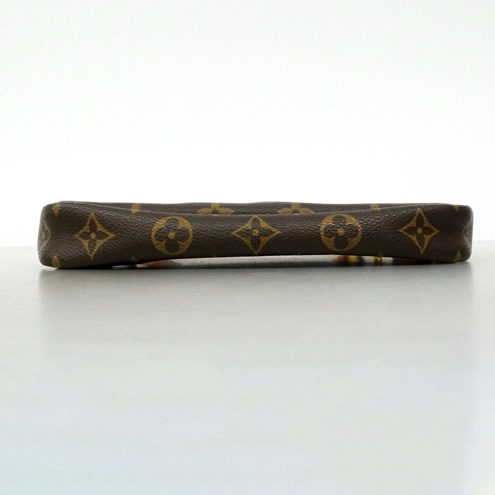 Louis Vuitton Pouch - 3