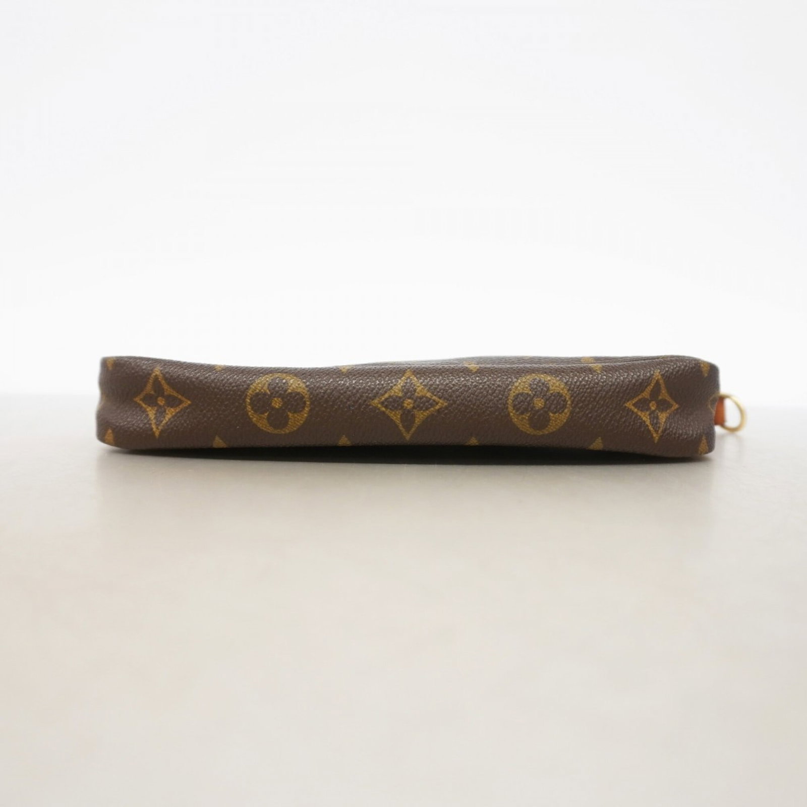 Louis Vuitton Pouch - 3