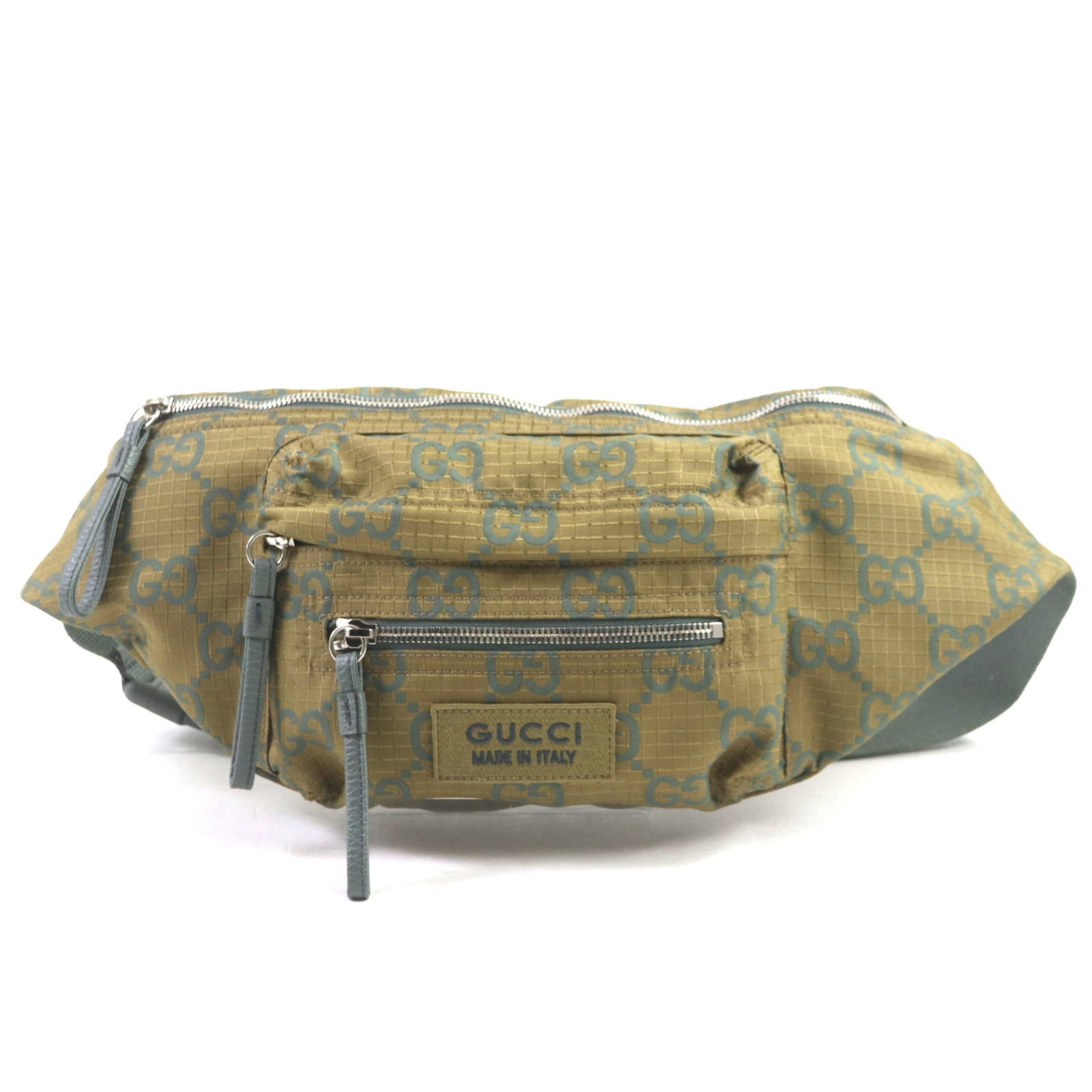 Nylon Leather Fanny Pack Gucci: Nylon Leather Fanny Pack Gucci Nylon and leather combine in this Khaki Gucci fanny pack, featuring a zipper closure and outer pocket. The bag's durable nylon material is complemented by the luxurious 