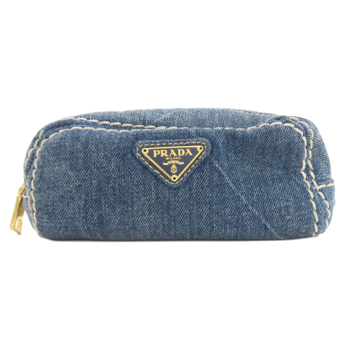 Logo Hardware Cosmetics Pouch Prada Denim: Logo Hardware Cosmetics Pouch Prada Denim Blue denim PRADA cosmetics pouch with blue exterior. Made from durable denim material, this cosmetic pouch features the iconic PRADA style. A stylish and func