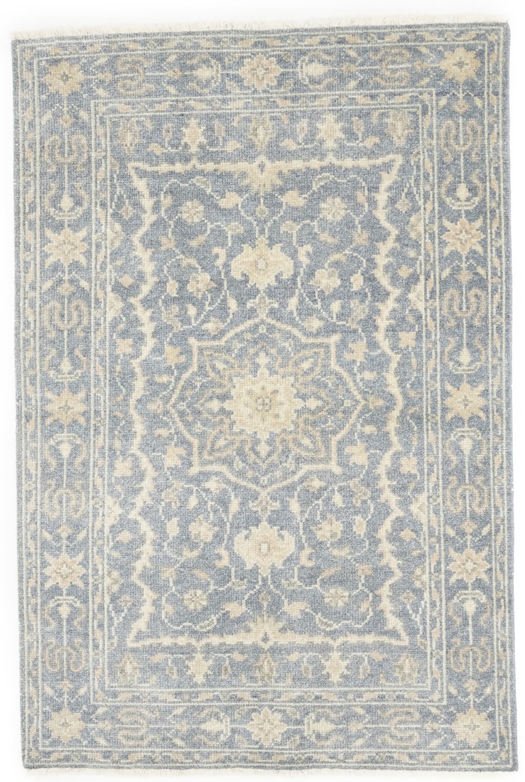 4X6 Hand-Knotted Muted Slate Floral Rug Transitional Oriental Wool Carpet Hand-Knotted: 4X6 Hand-Knotted Muted Slate Floral Rug Transitional Oriental Wool Carpet Hand-Knotted Hand-knotted in wool, this 4'0" x 5'11" transitional oriental rug boasts a modern floral design in muted colors s