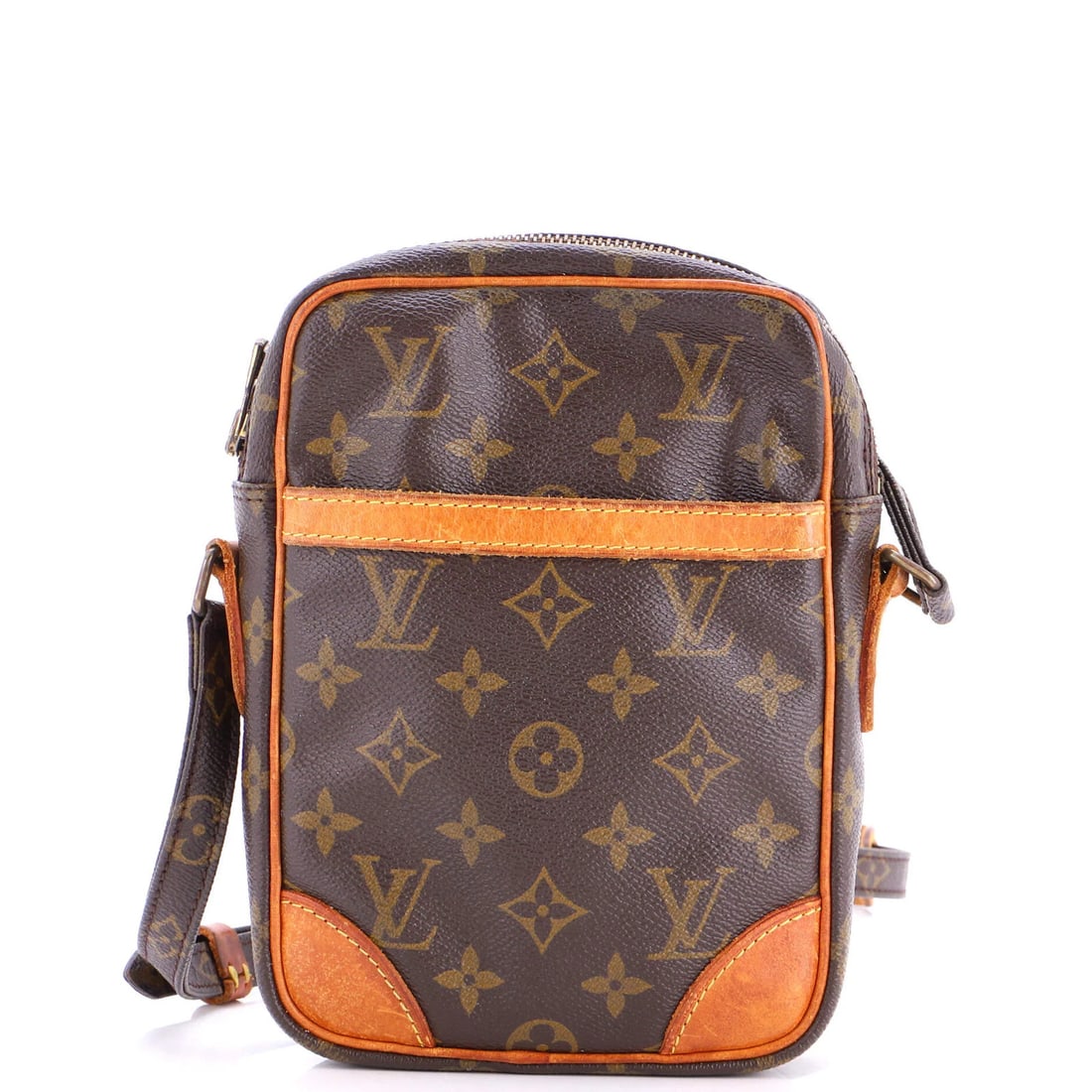 Louis Vuitton Monogram Canvas Handbag Danube: Louis Vuitton Monogram Canvas Handbag Danube The Louis Vuitton Monogram Canvas Handbag Danube boasts a classic brown canvas exterior with gold hardware, featuring the iconic monogram pattern.