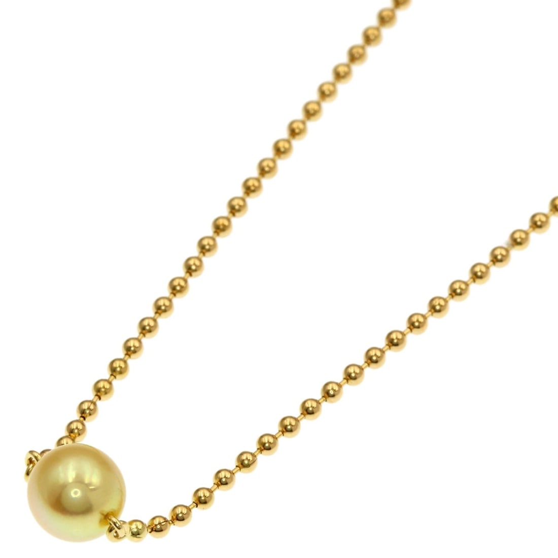 Yellow Gold Mikimoto K18 Pearl Necklace: Yellow Gold Mikimoto K18 Pearl Necklace K18 Yellow Gold Mikimoto Pearl Necklace boasts exceptional durability and luster, thanks to its high-purity gold construction. The necklace's 15.1-inch length
