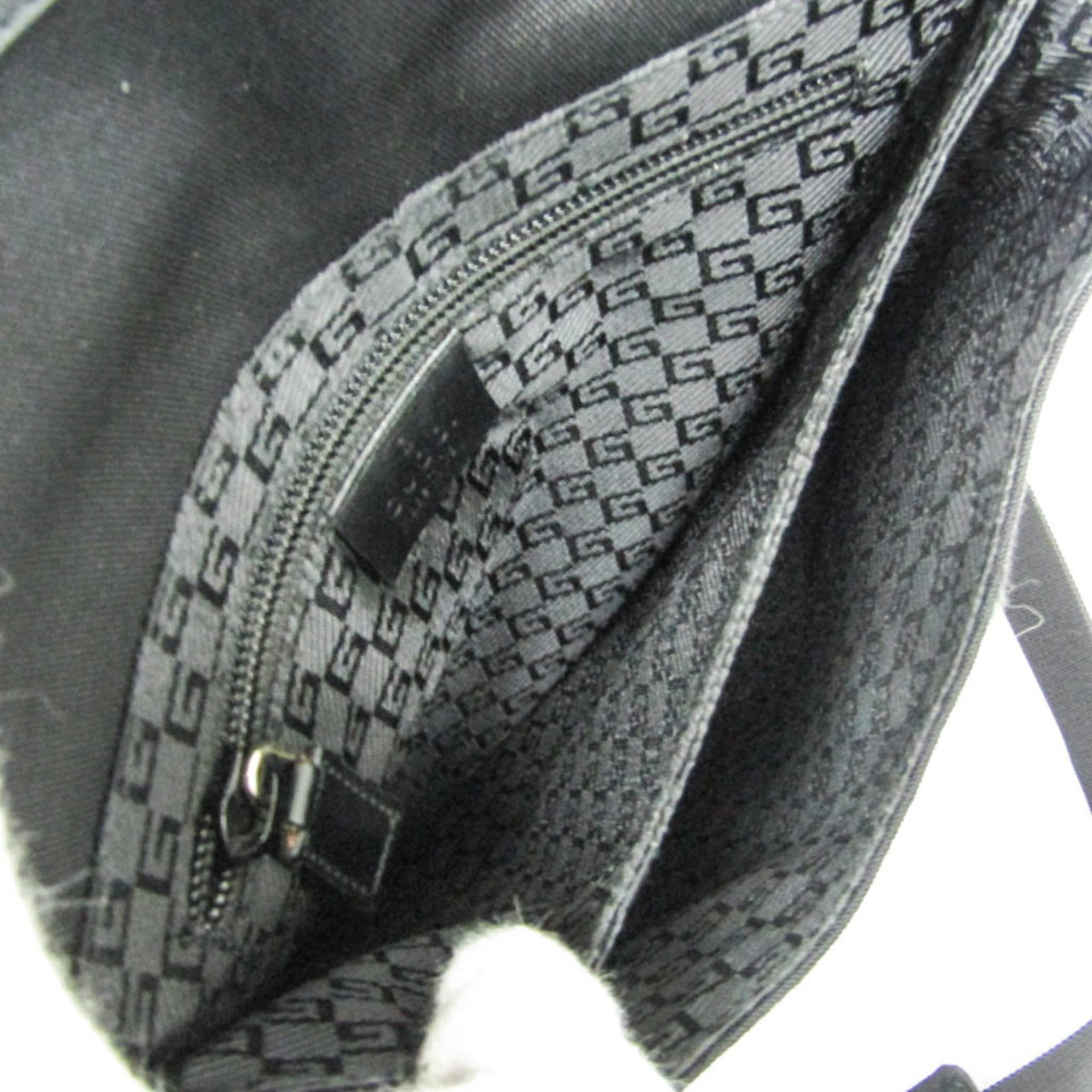 Nylon leather bag from Gucci - 4