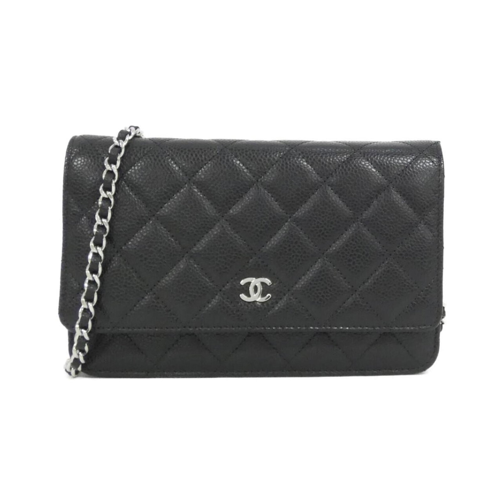 Calfskin Grained Chanel Chain Wallet Shoulder: Calfskin Grained Chanel Chain Wallet Shoulder Calfskin Grained Chanel Chain Wallet Shoulder in Black features a sleek, structured design with a chain strap and durable grained calfskin material. This 