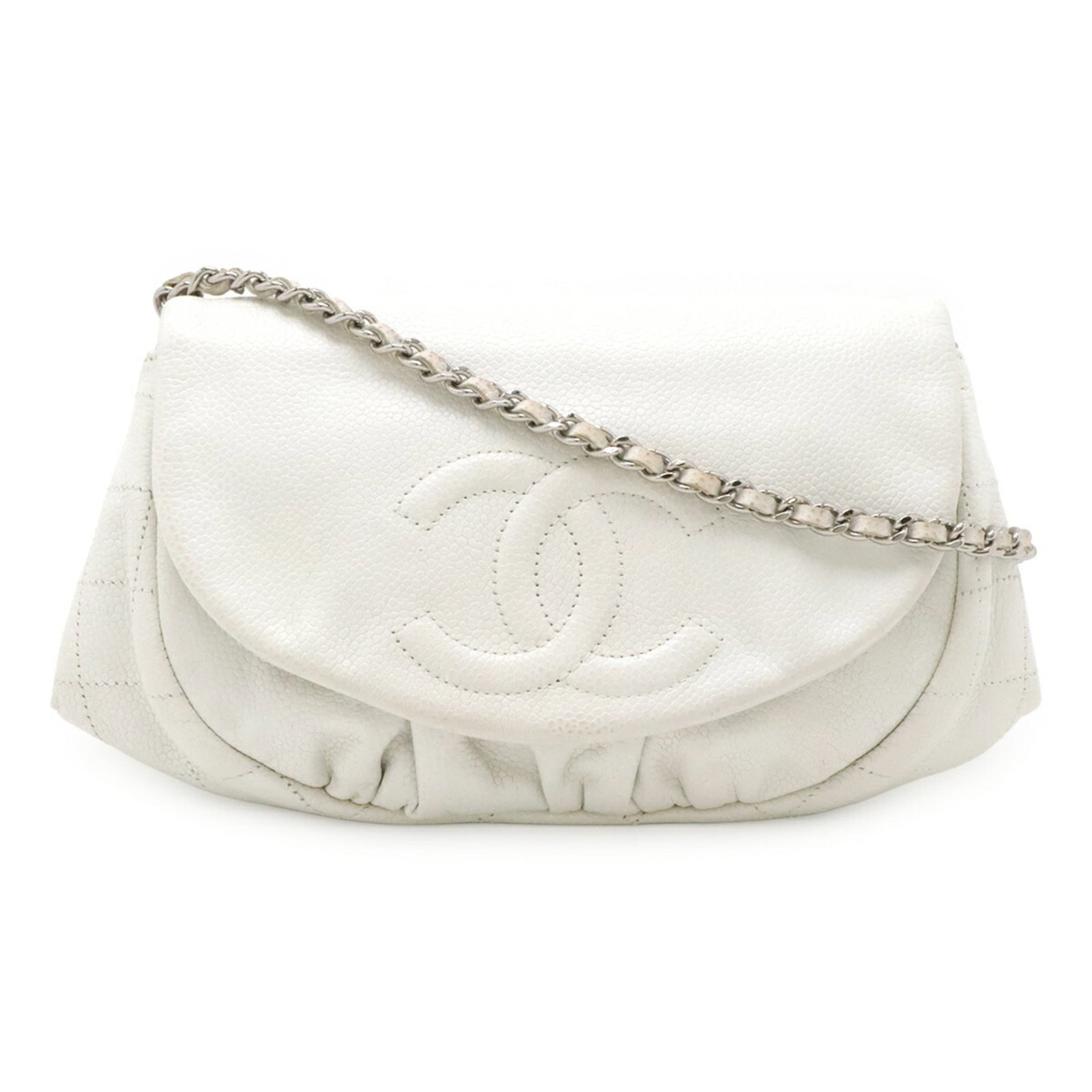 Calfskin shoulder bag grained by Chanel: Calfskin shoulder bag grained by Chanel Grained calfskin gives this Chanel pochette shoulder bag its distinctive texture, while white provides a crisp and clean backdrop for the brand's iconic design.